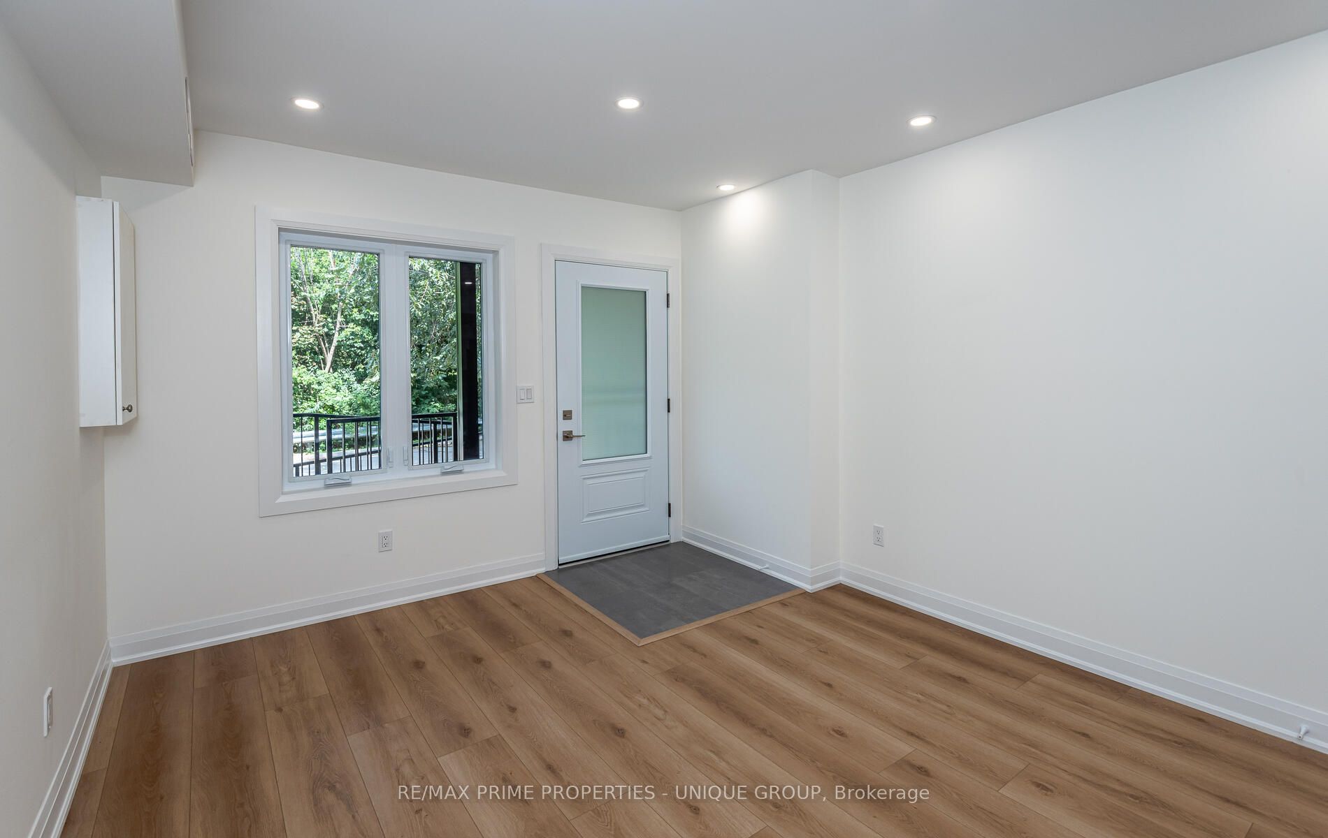 45 Astoria Avenue 2 Property Photo 6