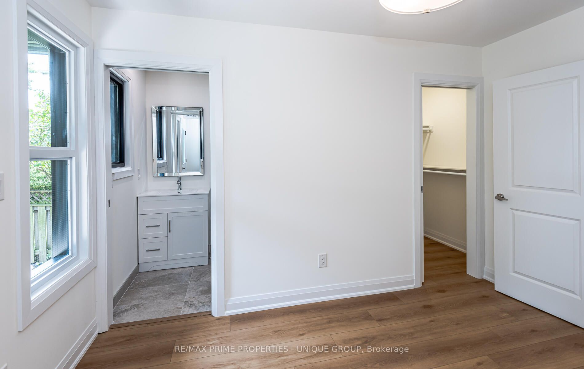 45 Astoria Avenue 2 Property Photo 13