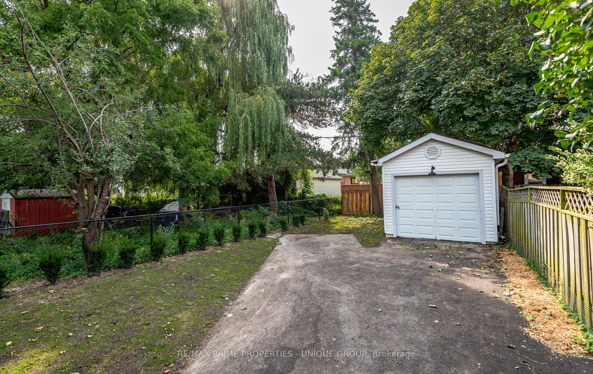 45 Astoria Avenue 2 Property Photo 22