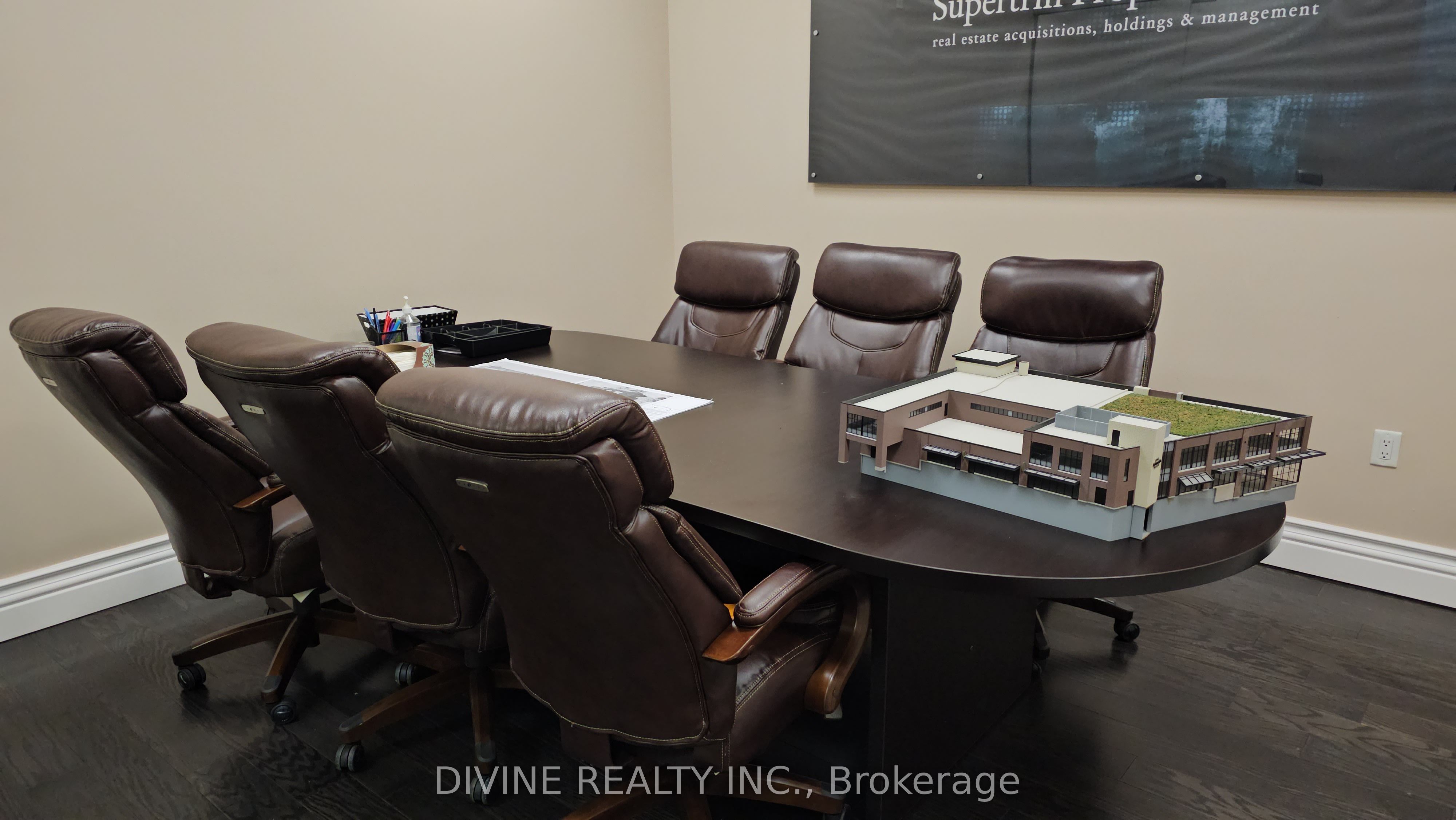 1065 Canadian Place 113 Property Photo 8