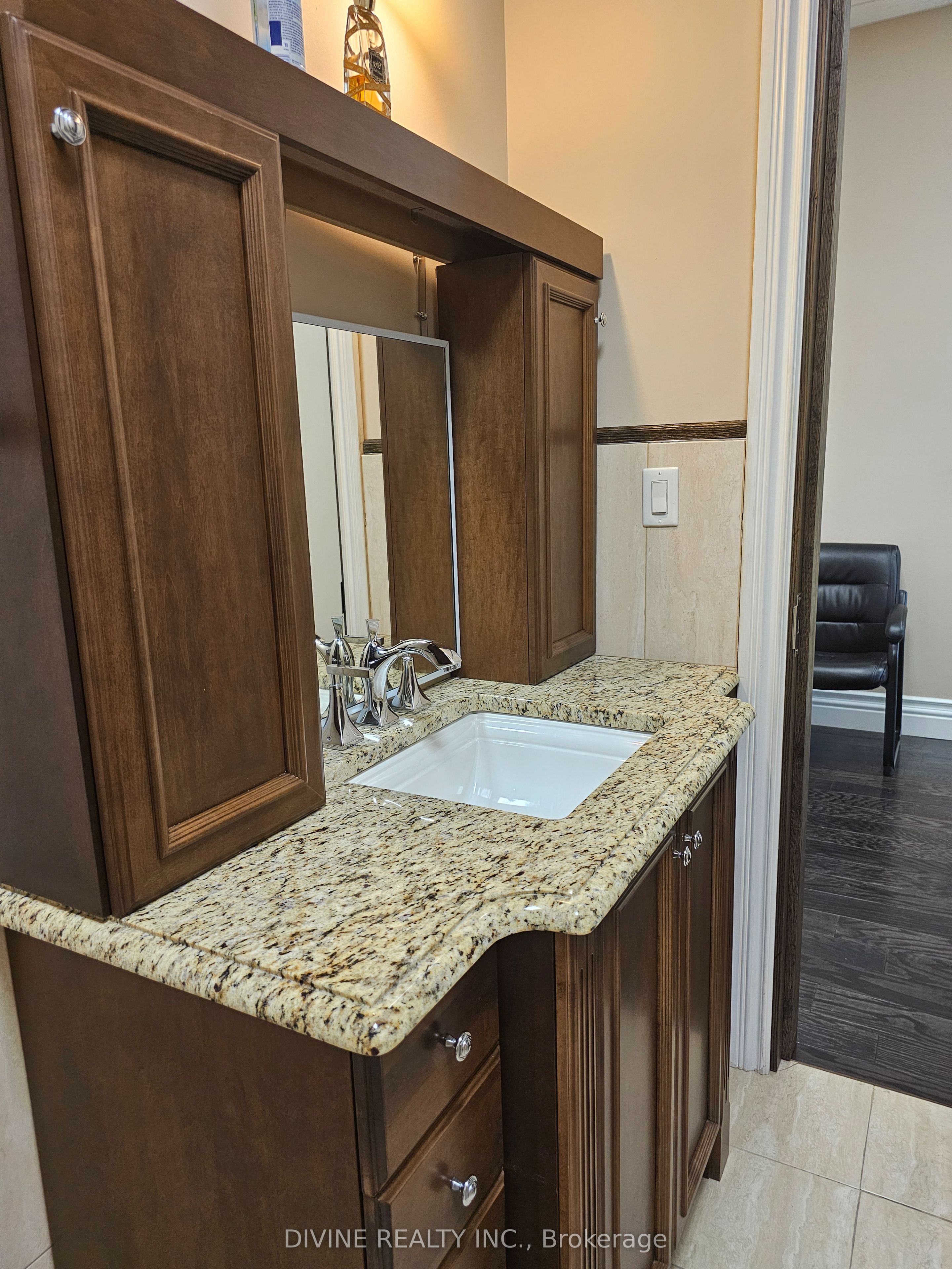 1065 Canadian Place 113 Property Photo 18