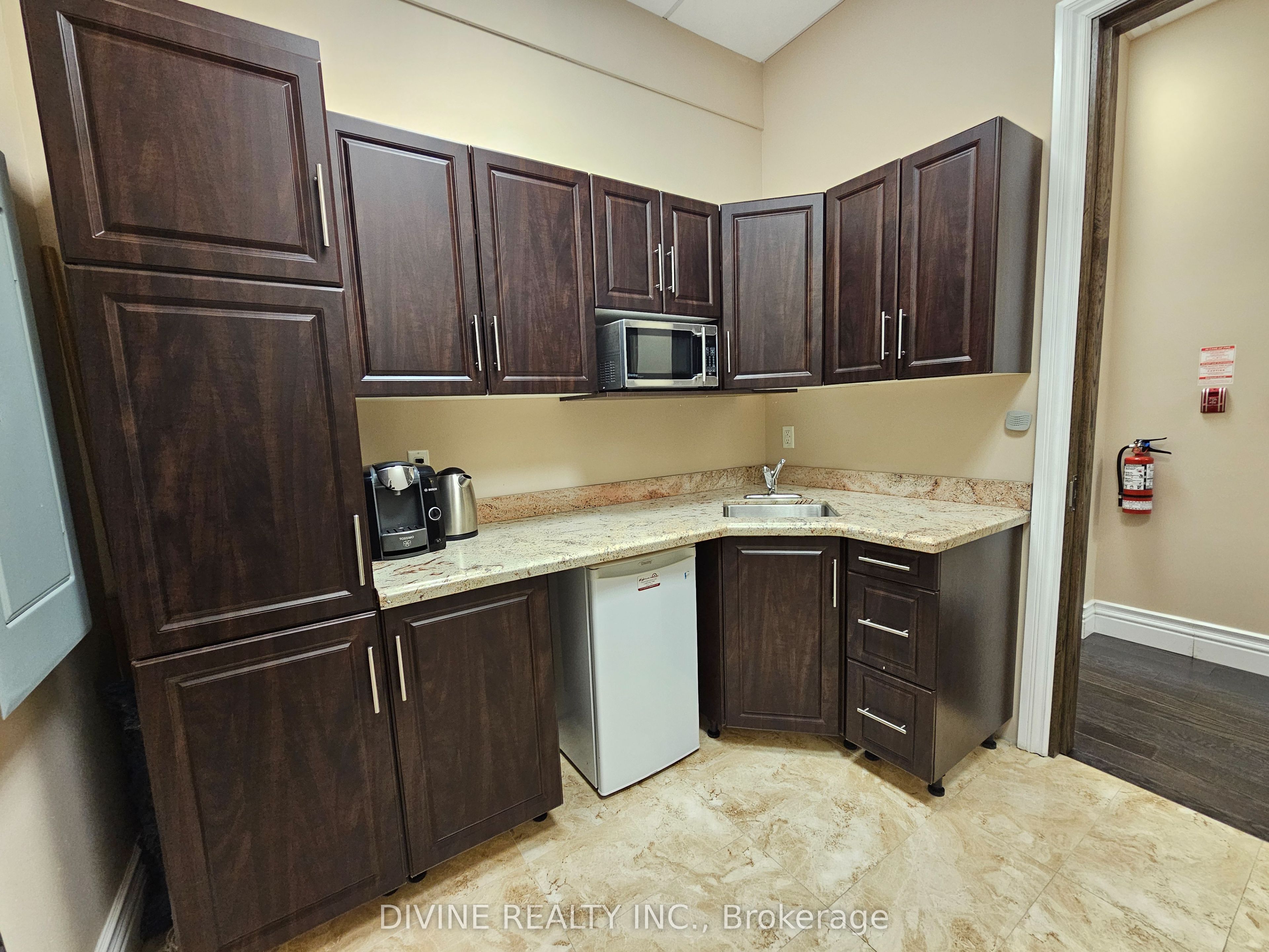 1065 Canadian Place 113 Property Photo 23