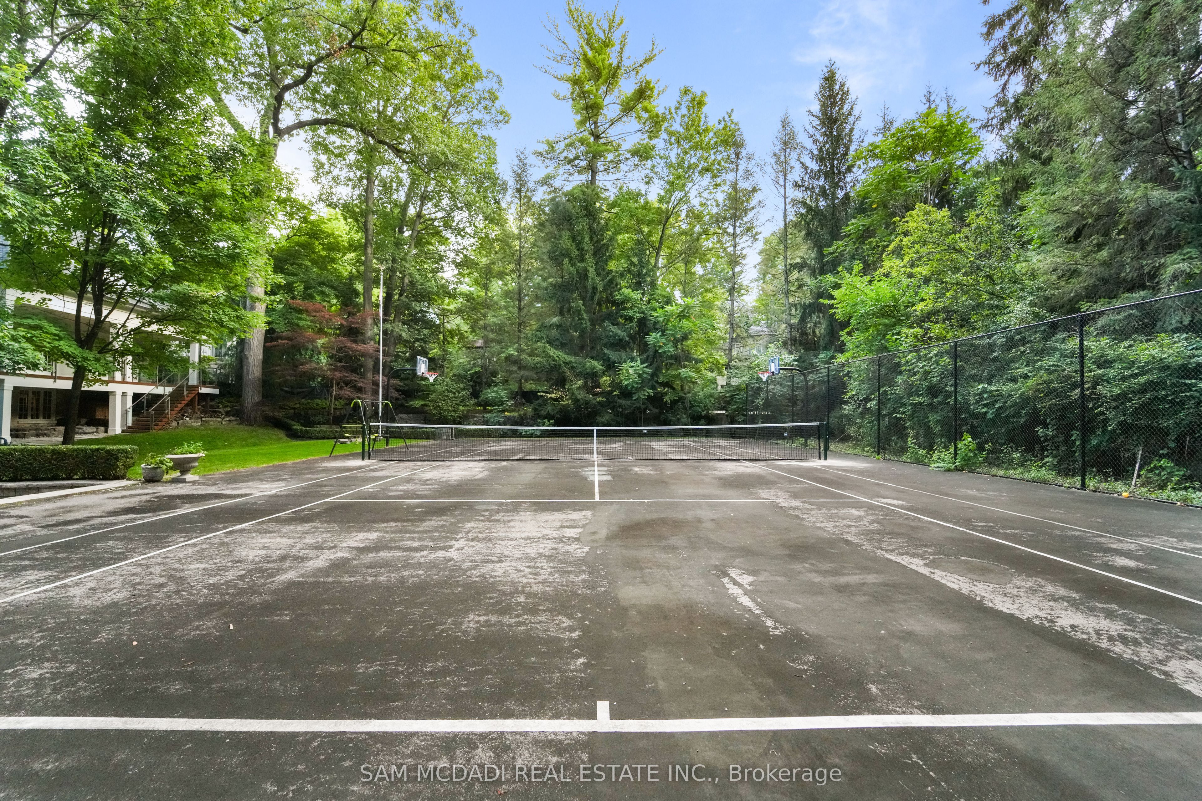 2035 Heartwood Court Property Photo 5