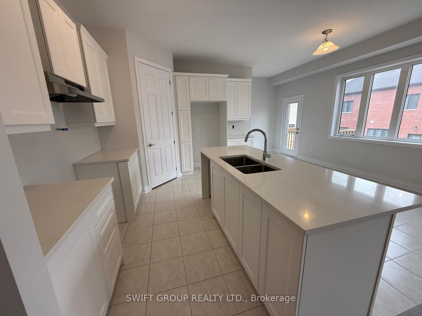 29 Keyworth Crescent Property Photo 11