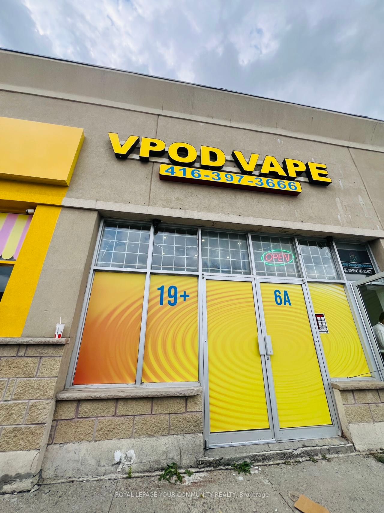 1753 Albion Road 6A Property Photo 1