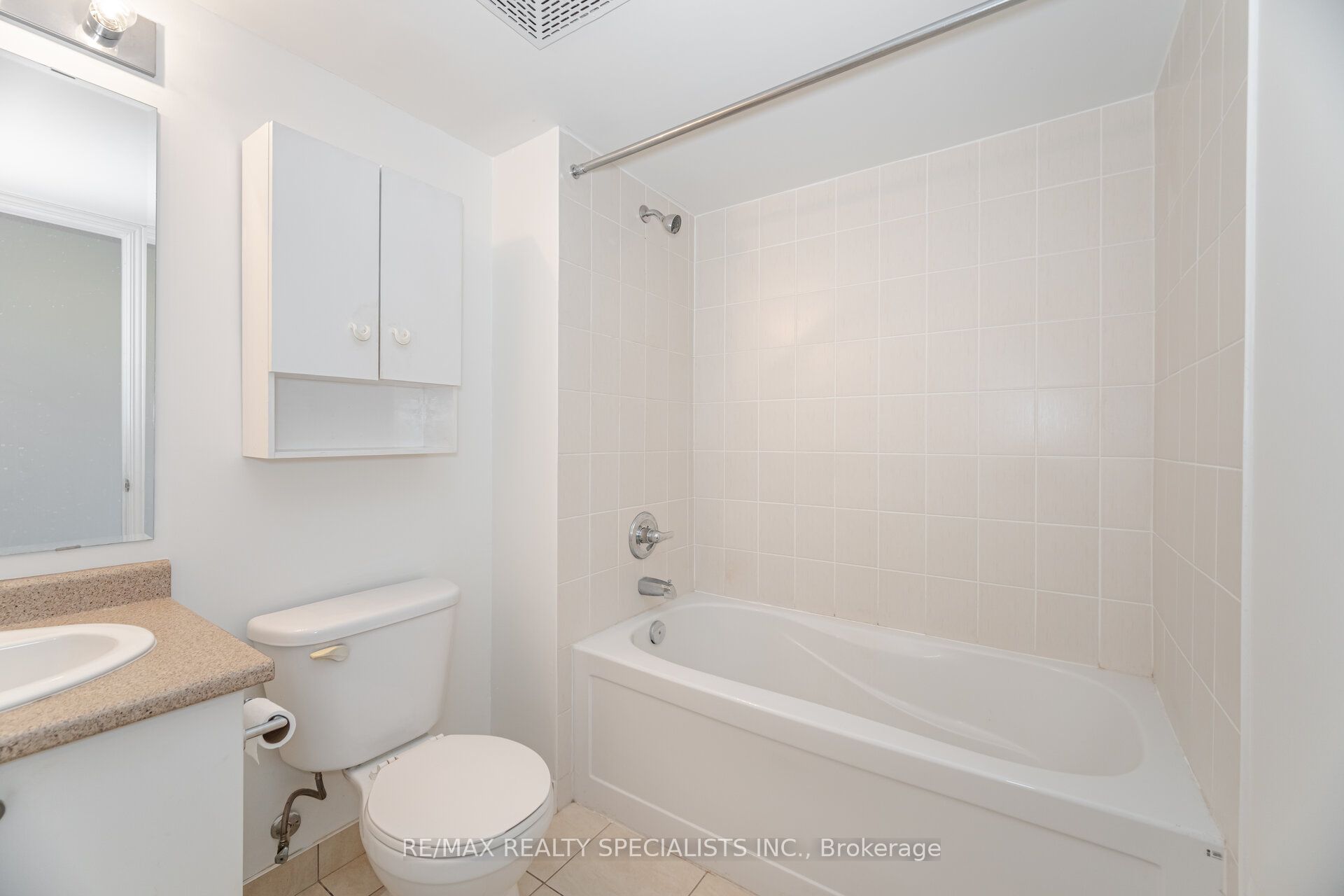 215 Queen Street E 1103 Property Photo 29