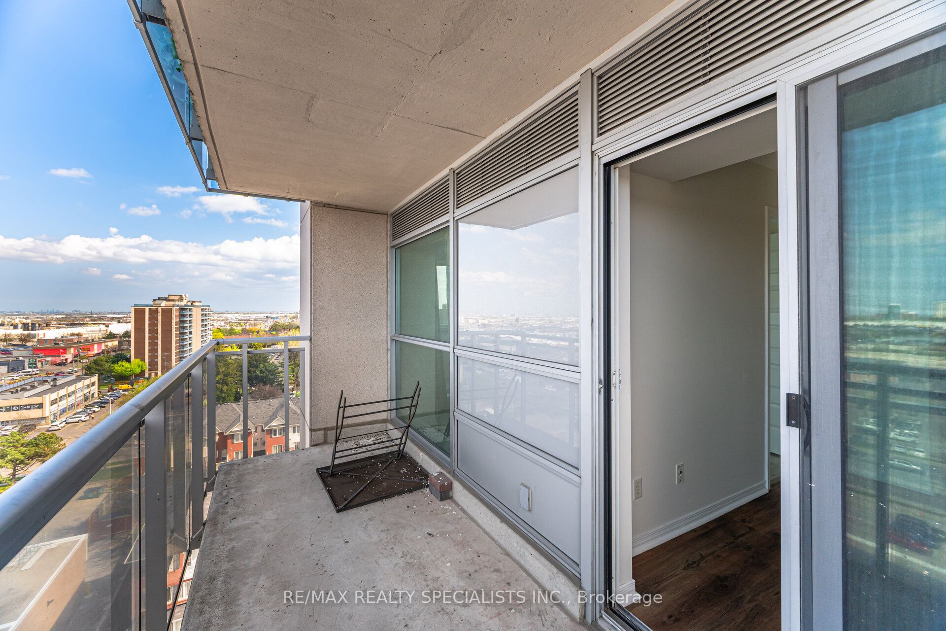 215 Queen Street E 1103 Property Photo 31