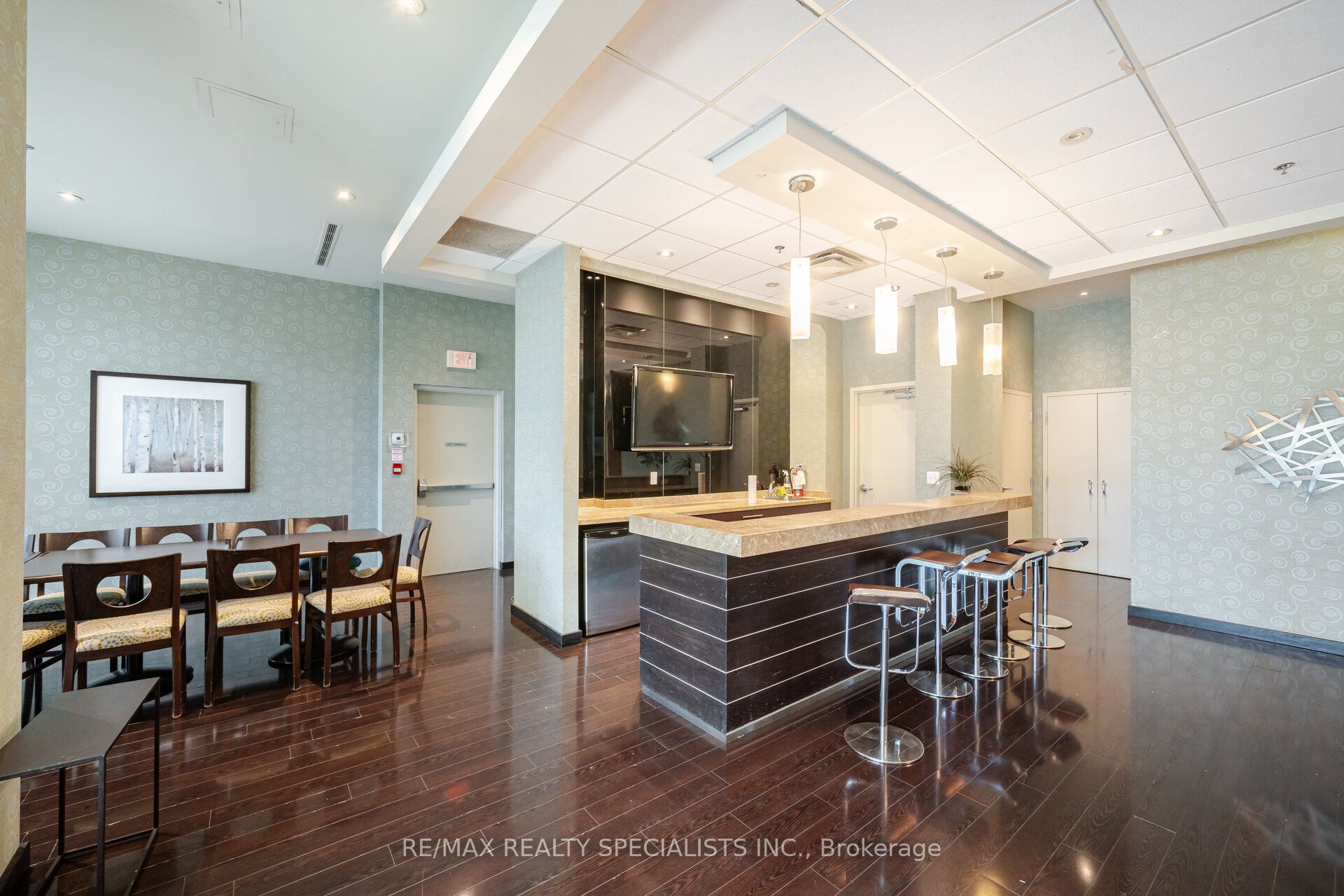 215 Queen Street E 1103 Property Photo 38