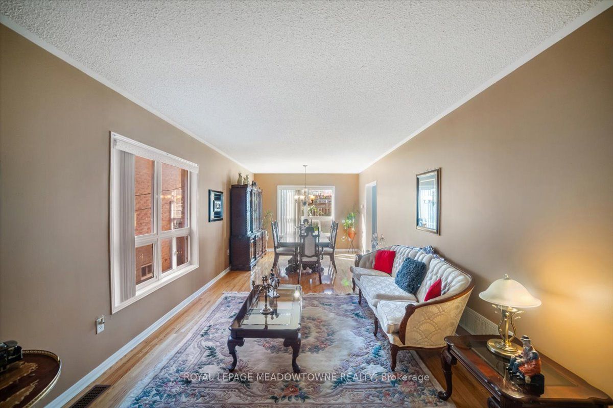 13 Albright Road Property Photo 5