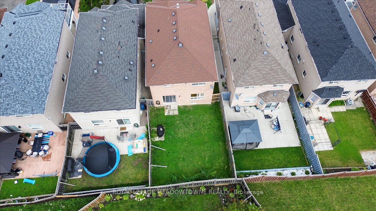 13 Albright Road Property Photo 40