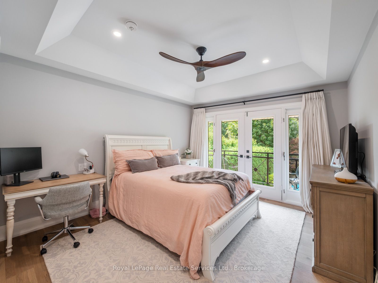 74 West Street Property Photo 27