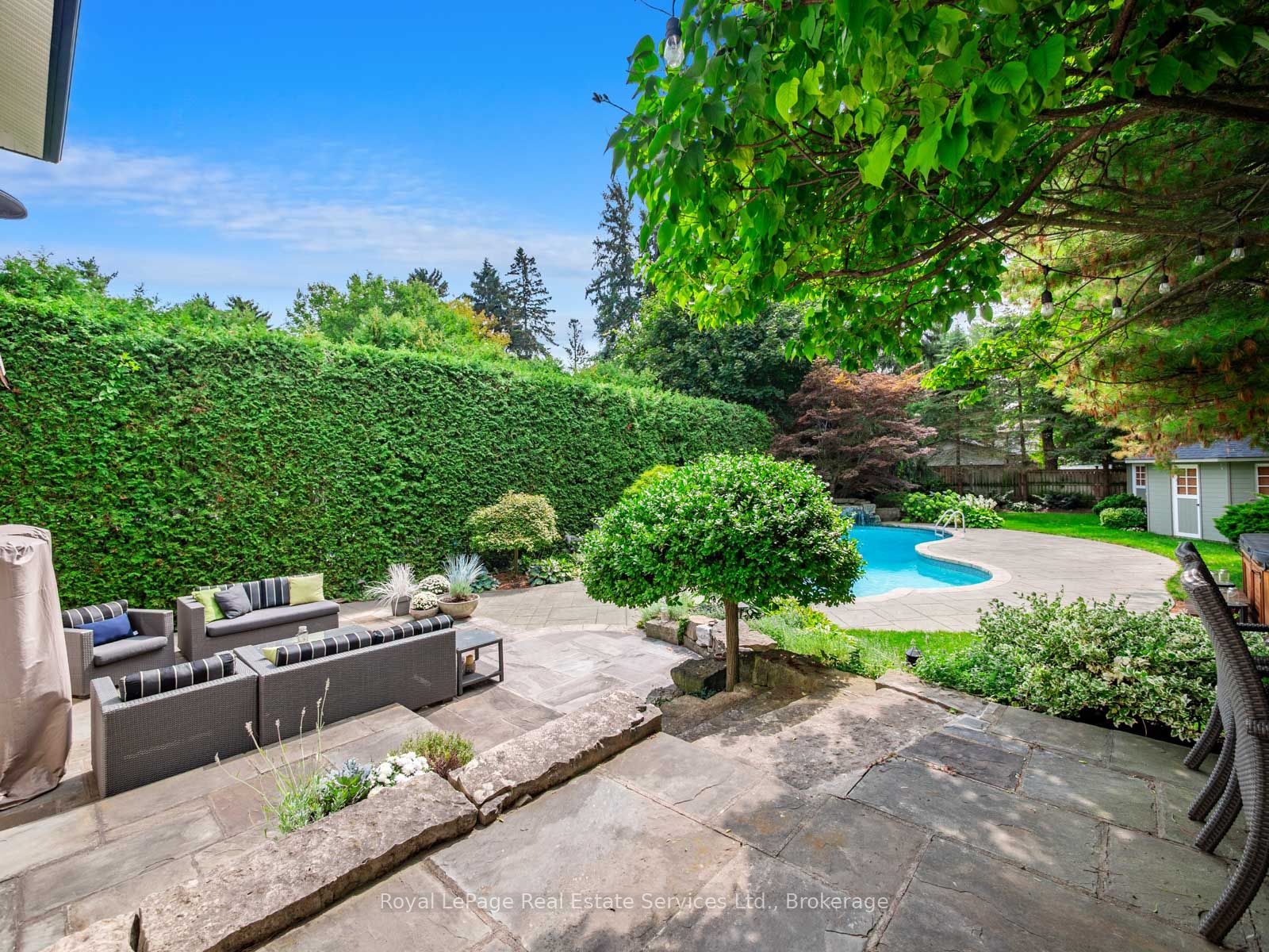 74 West Street Property Photo 41