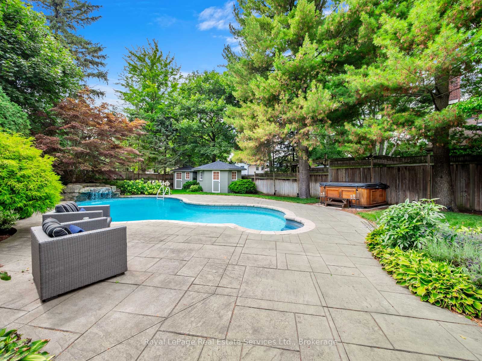 74 West Street Property Photo 42