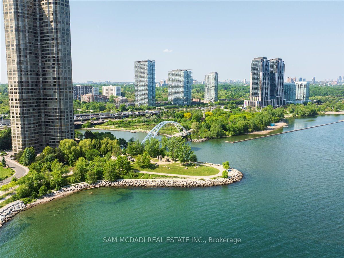 2045 Lake Shore Boulevard W 1605 Property Photo 33