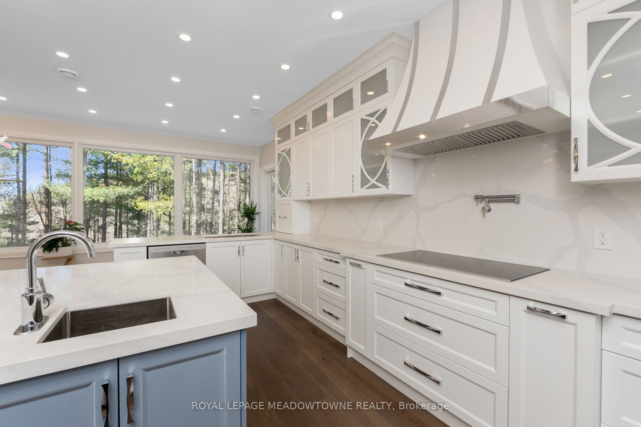 13867 Heritage Road Property Photo 7