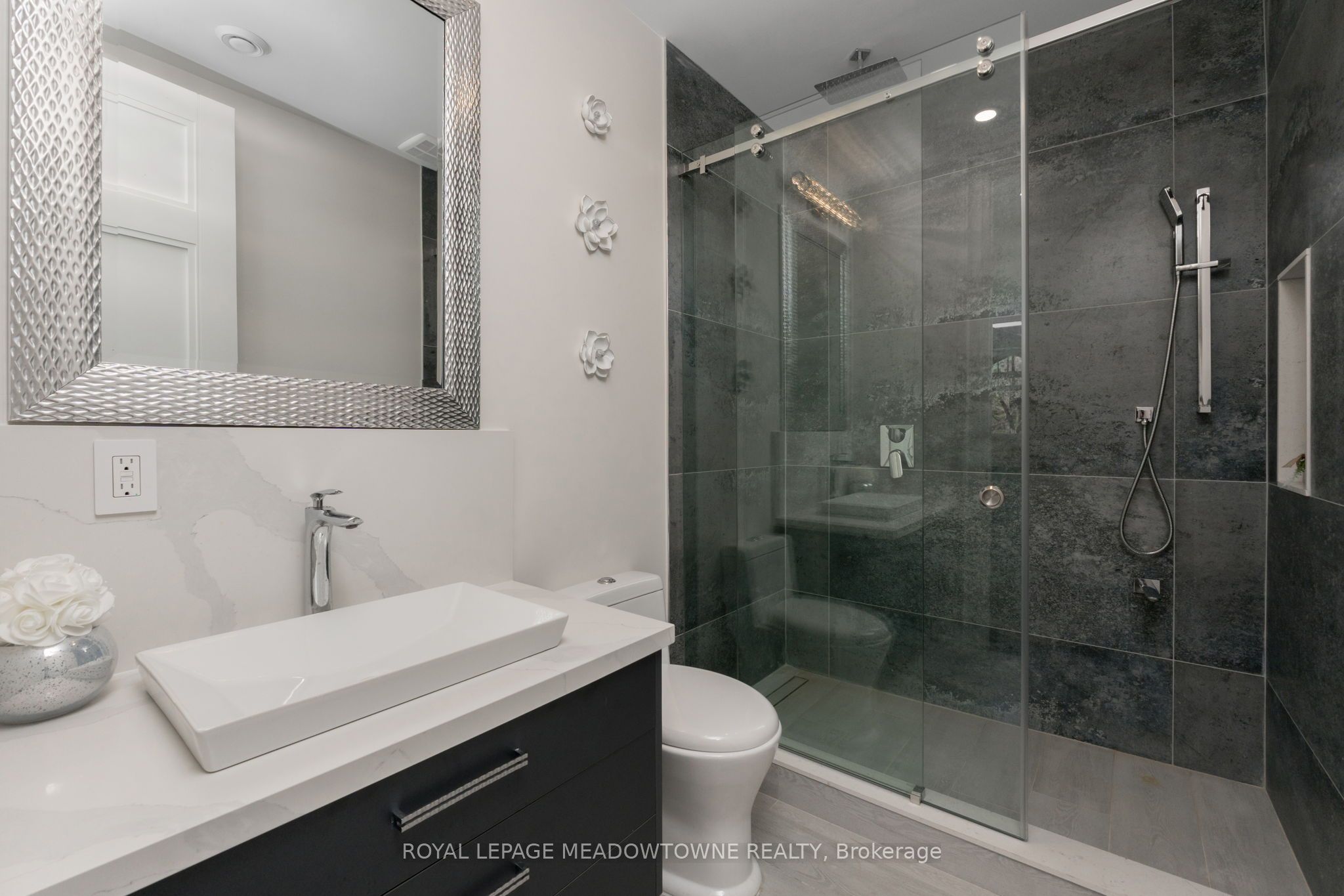 13867 Heritage Road Property Photo 16