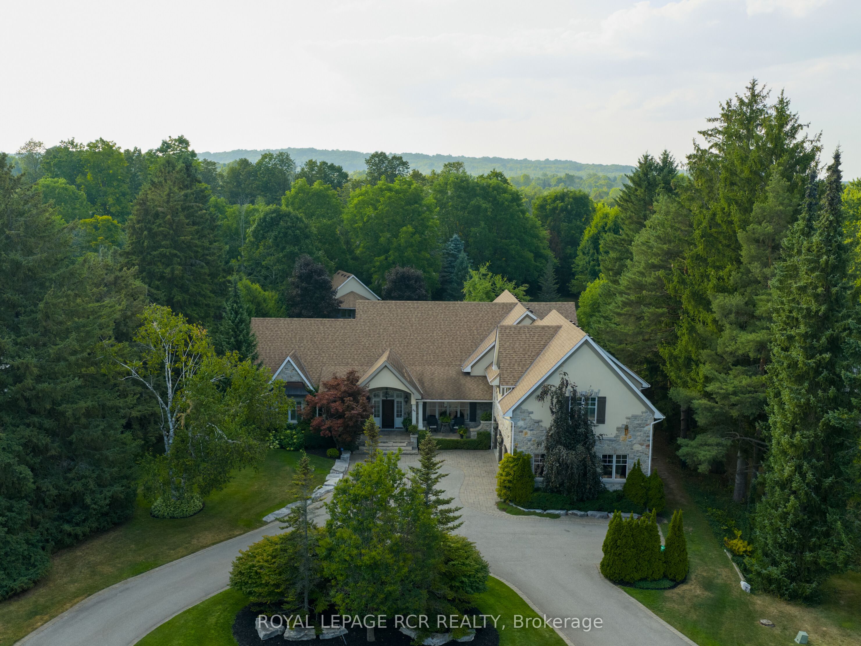 84 Kennedy Road Property Photo 1