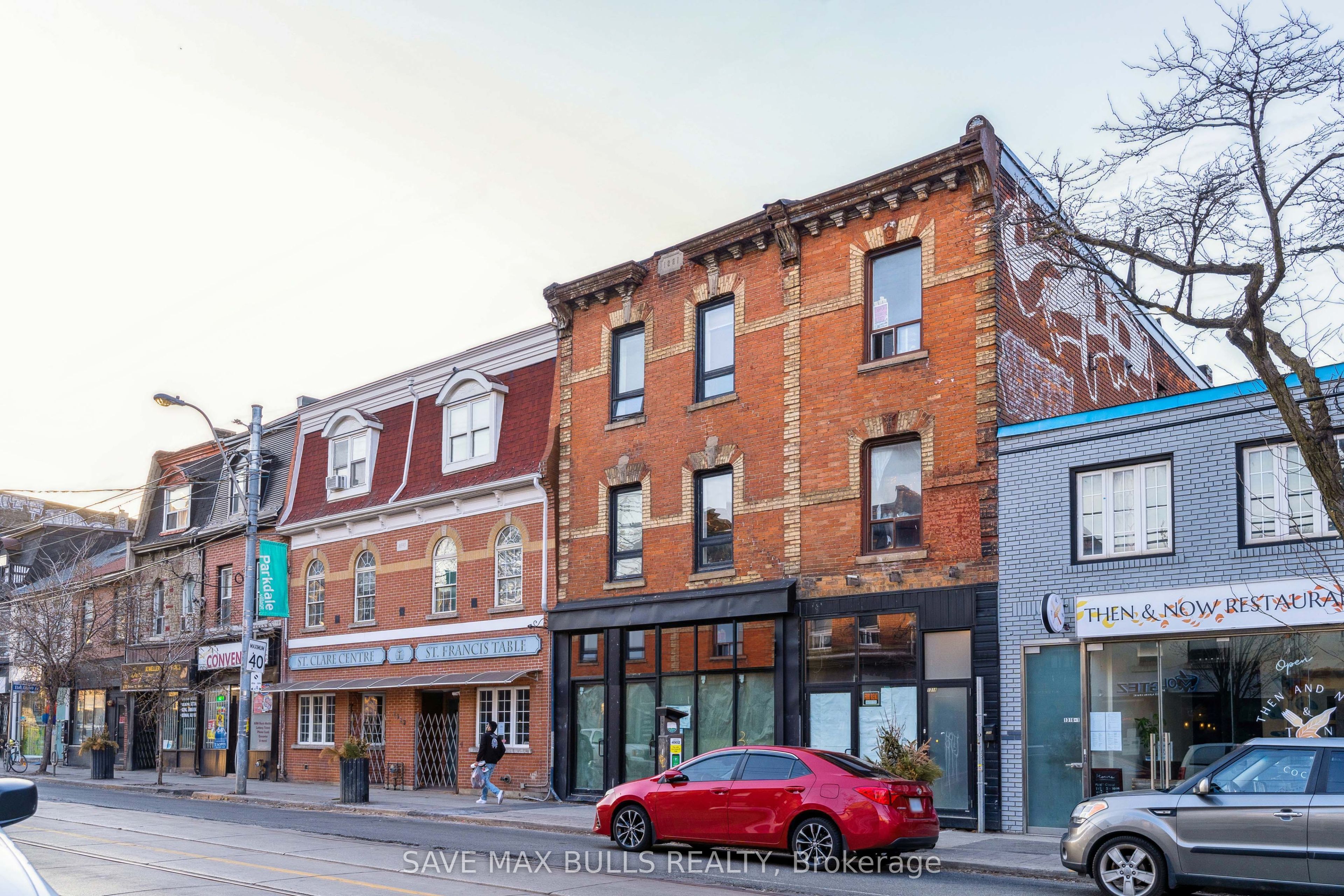 1320 Queen Street W Property Photo 1