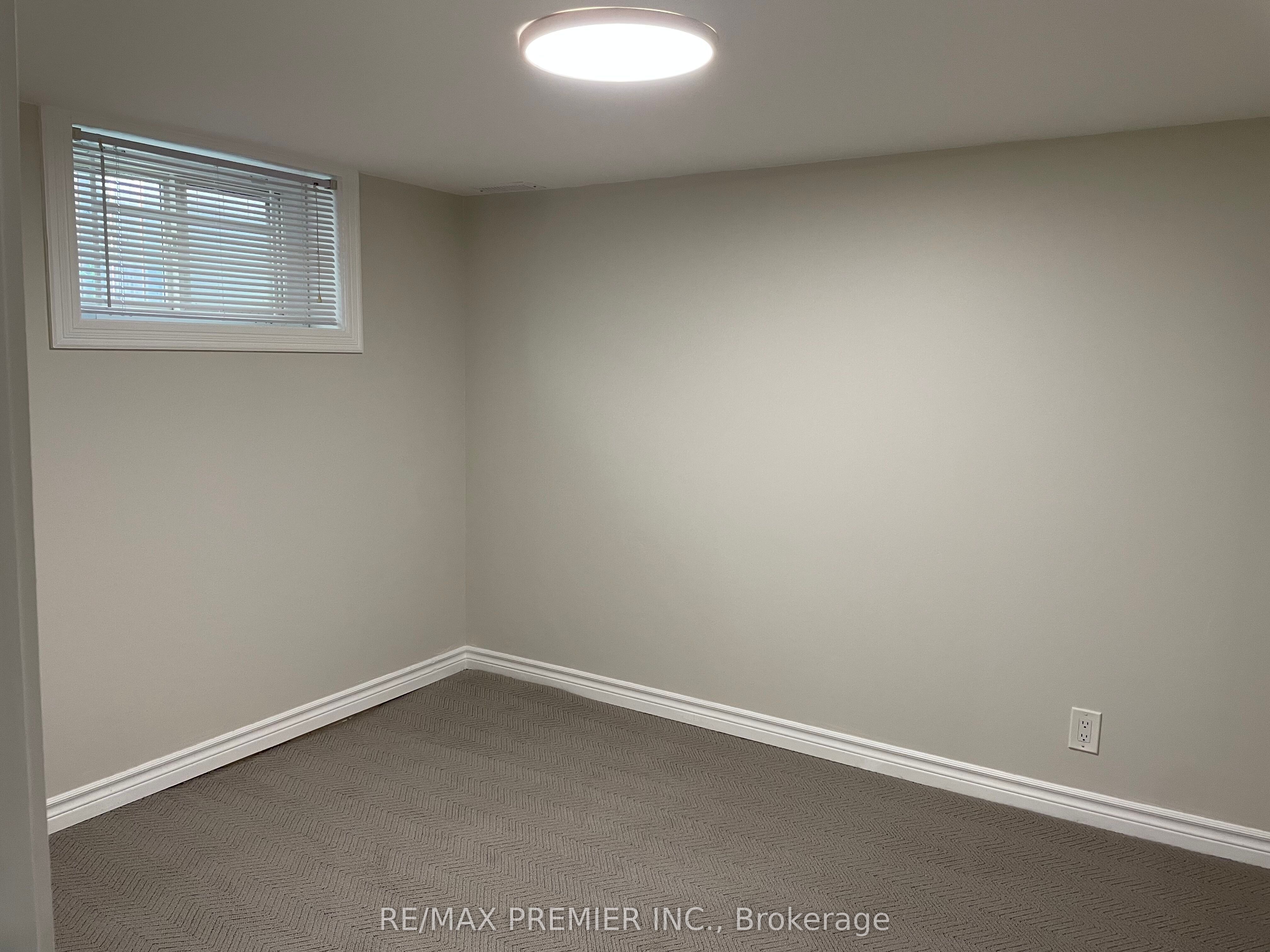 51 Portage Avenue Bsmt Property Photo 9