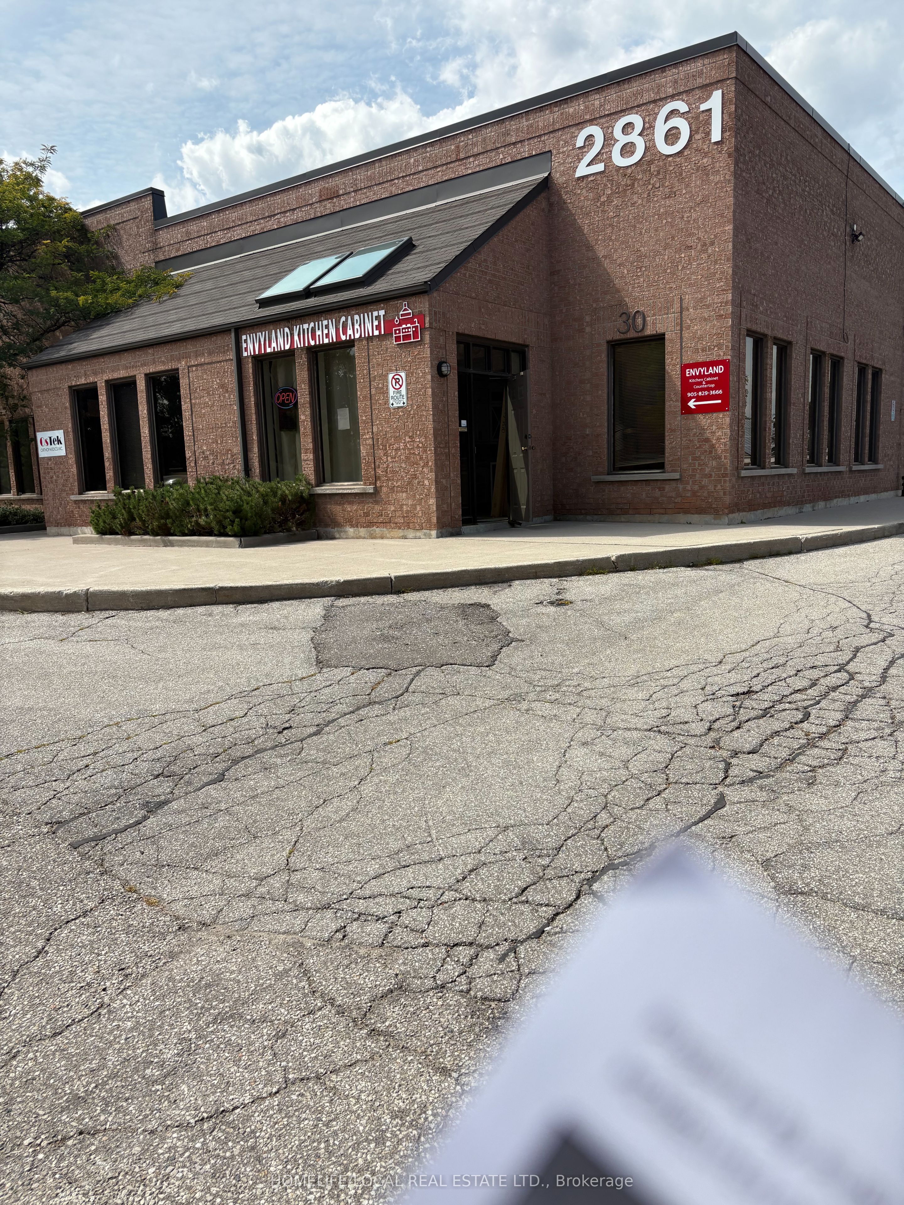 2861 Sherwood Heights Drive Unit 26 Property Photo 1