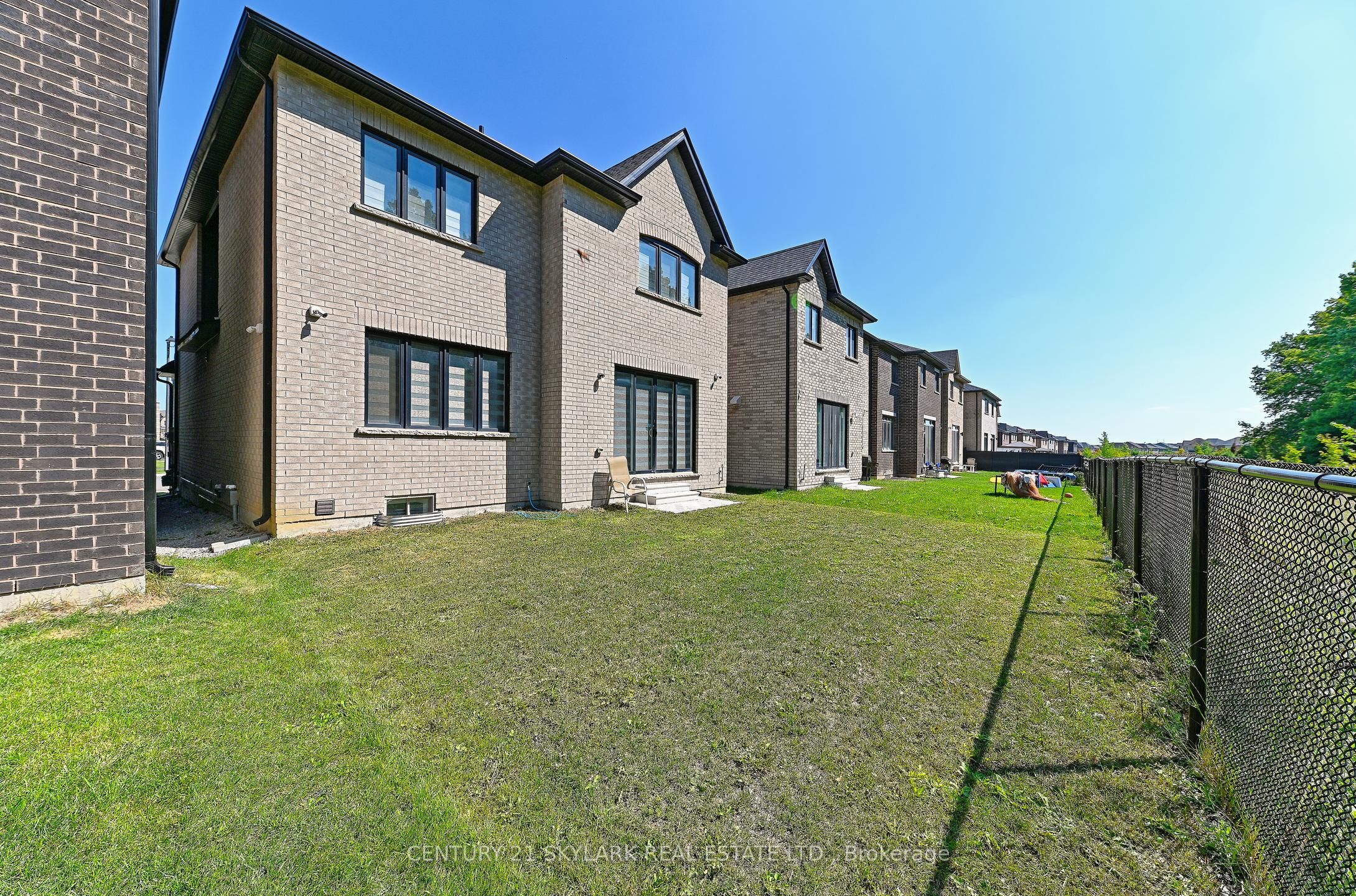 154 Petch Avenue Property Photo 43