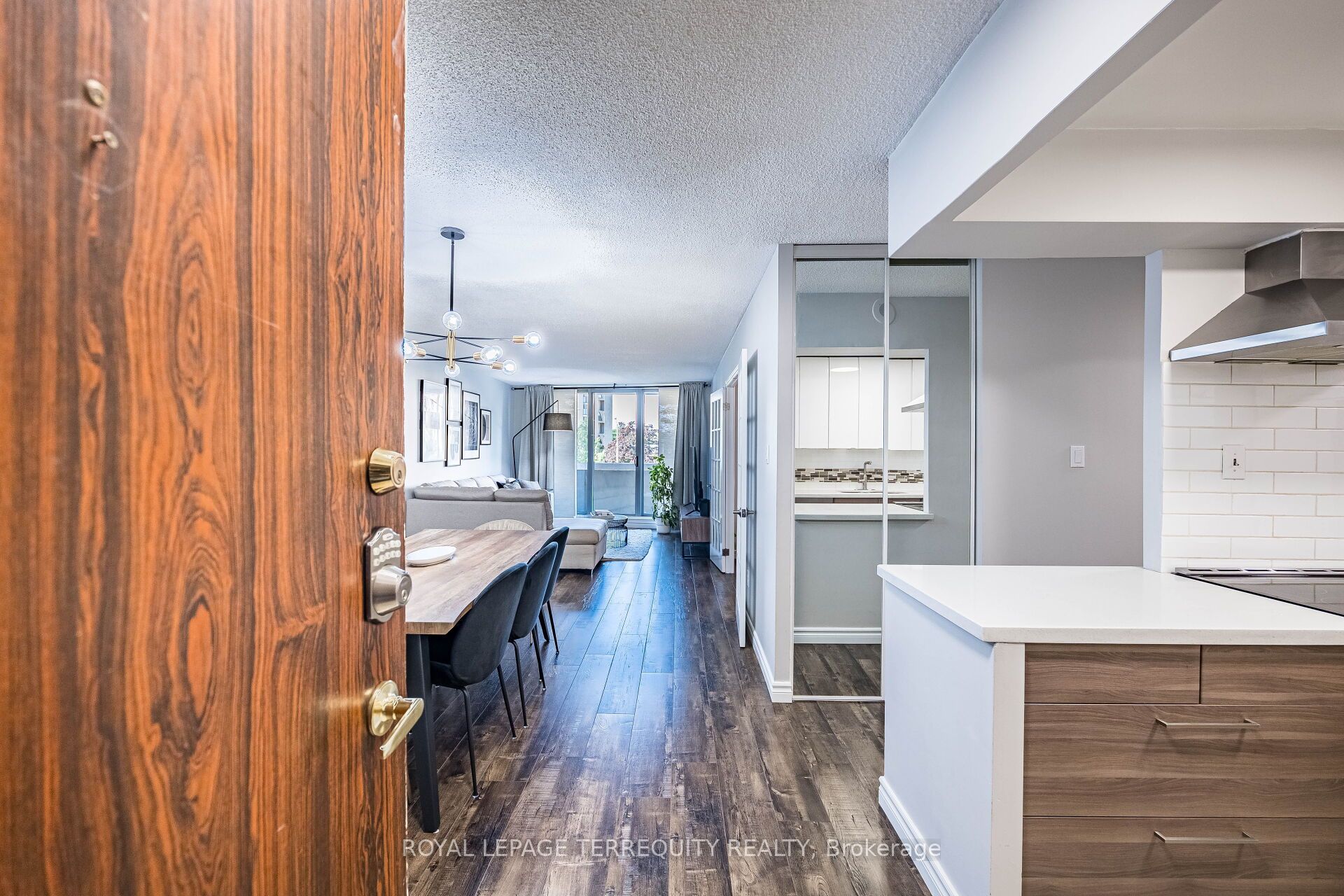 299 Mill Road 210 Property Photo 5