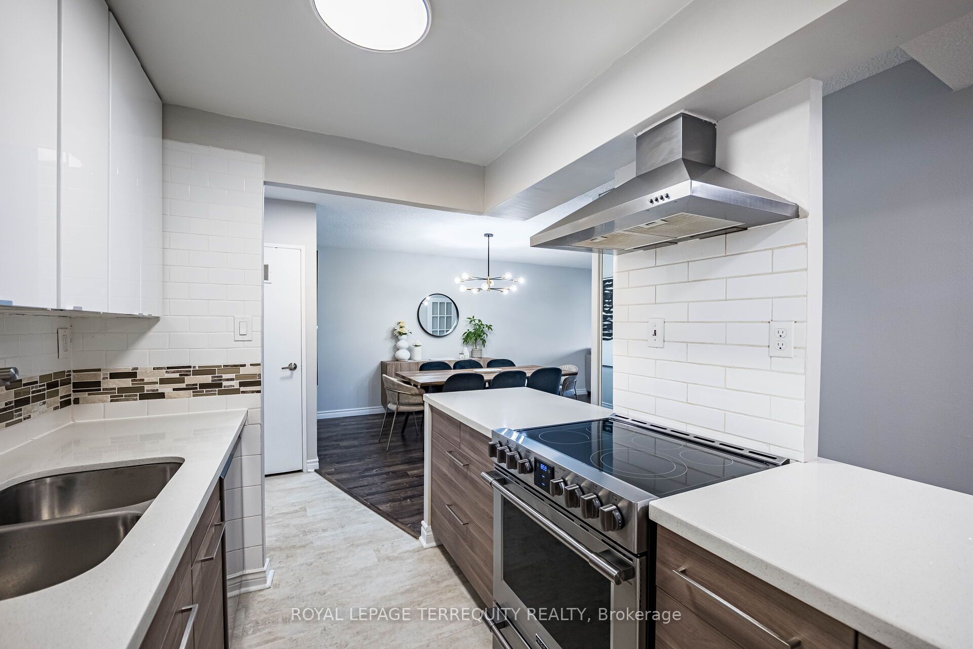 299 Mill Road 210 Property Photo 19