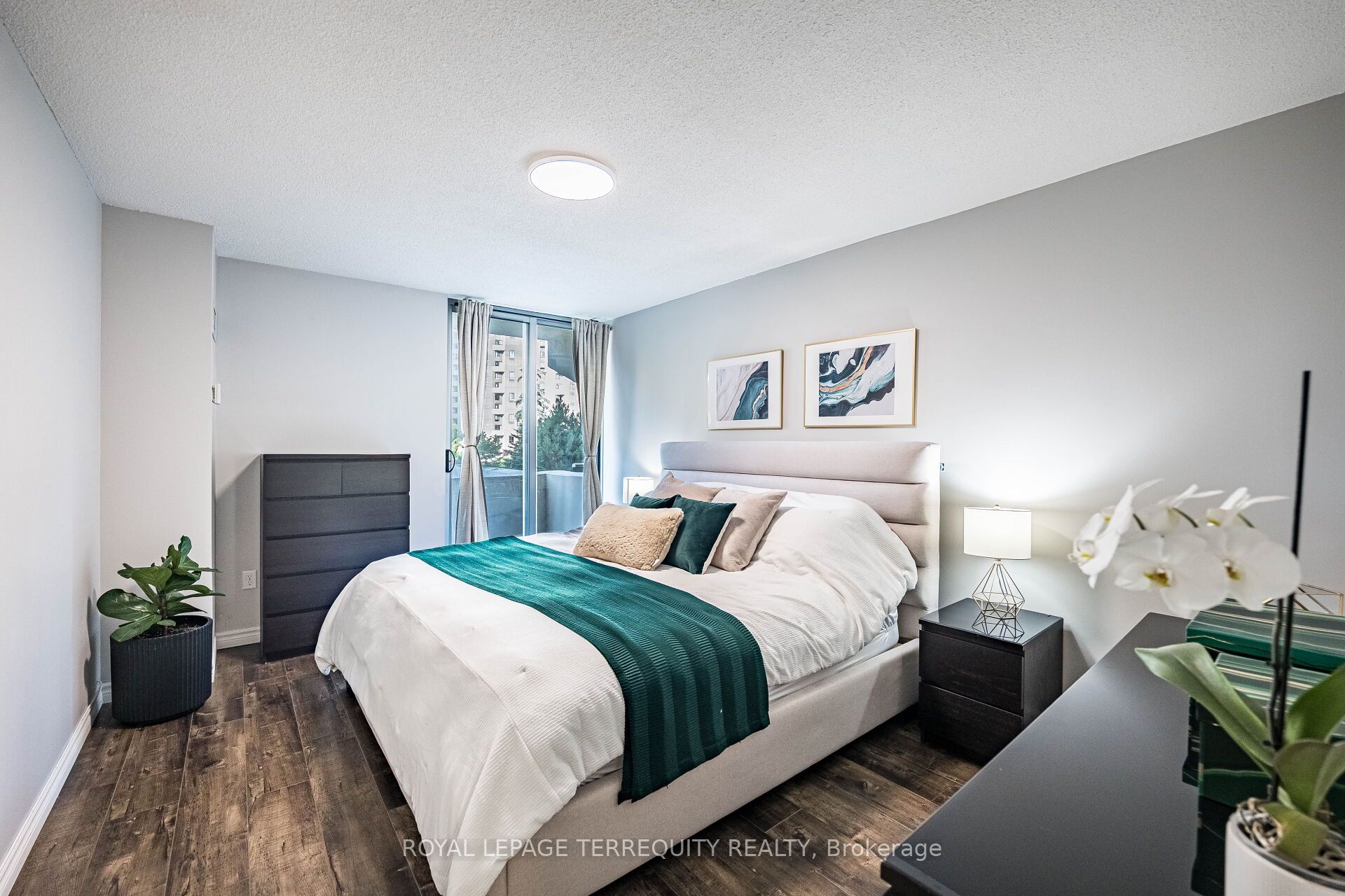 299 Mill Road 210 Property Photo 21