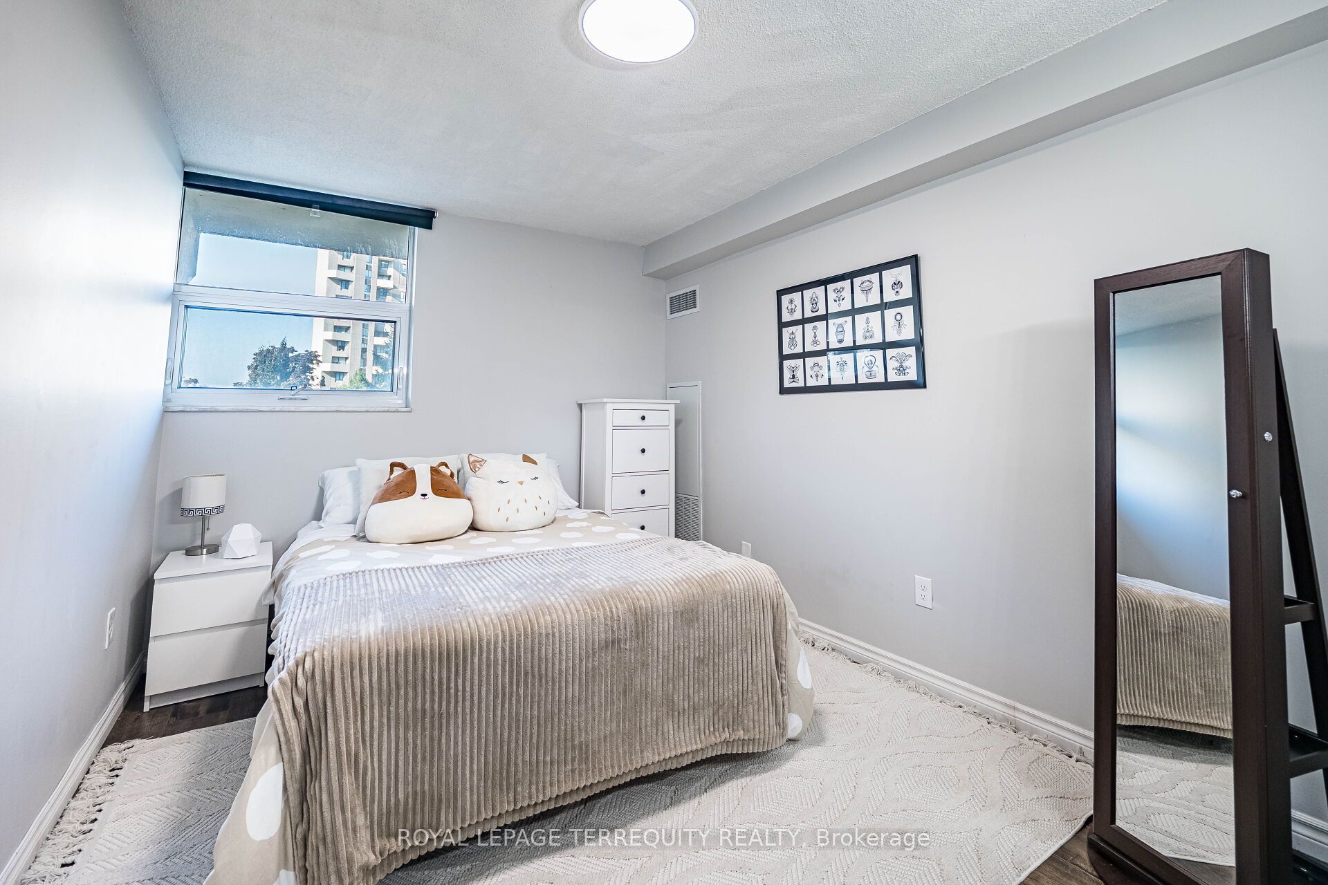 299 Mill Road 210 Property Photo 24