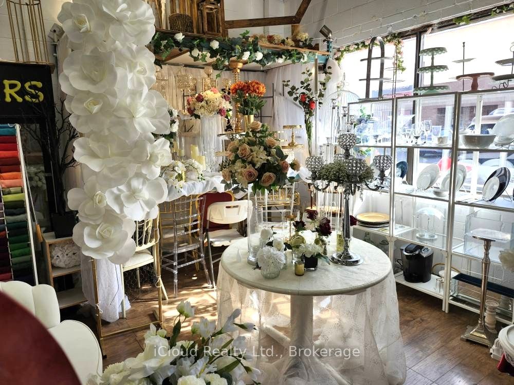 781 Main Street E 29 Property Photo 2