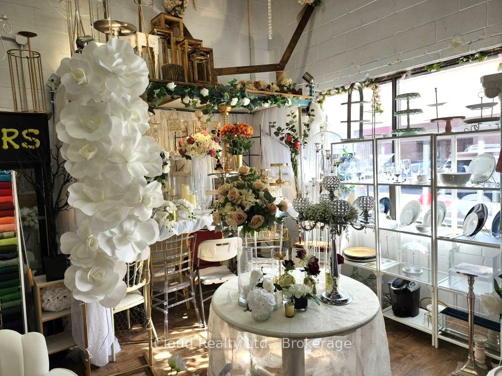 781 Main Street E 29 Property Photo 3