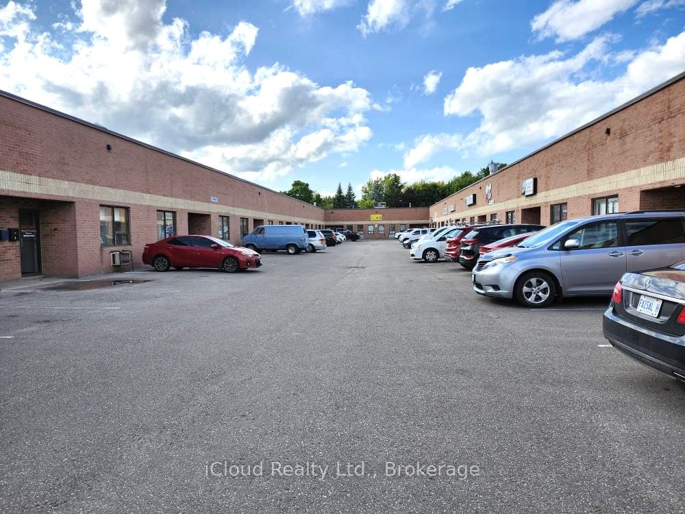 781 Main Street E 29 Property Photo 16