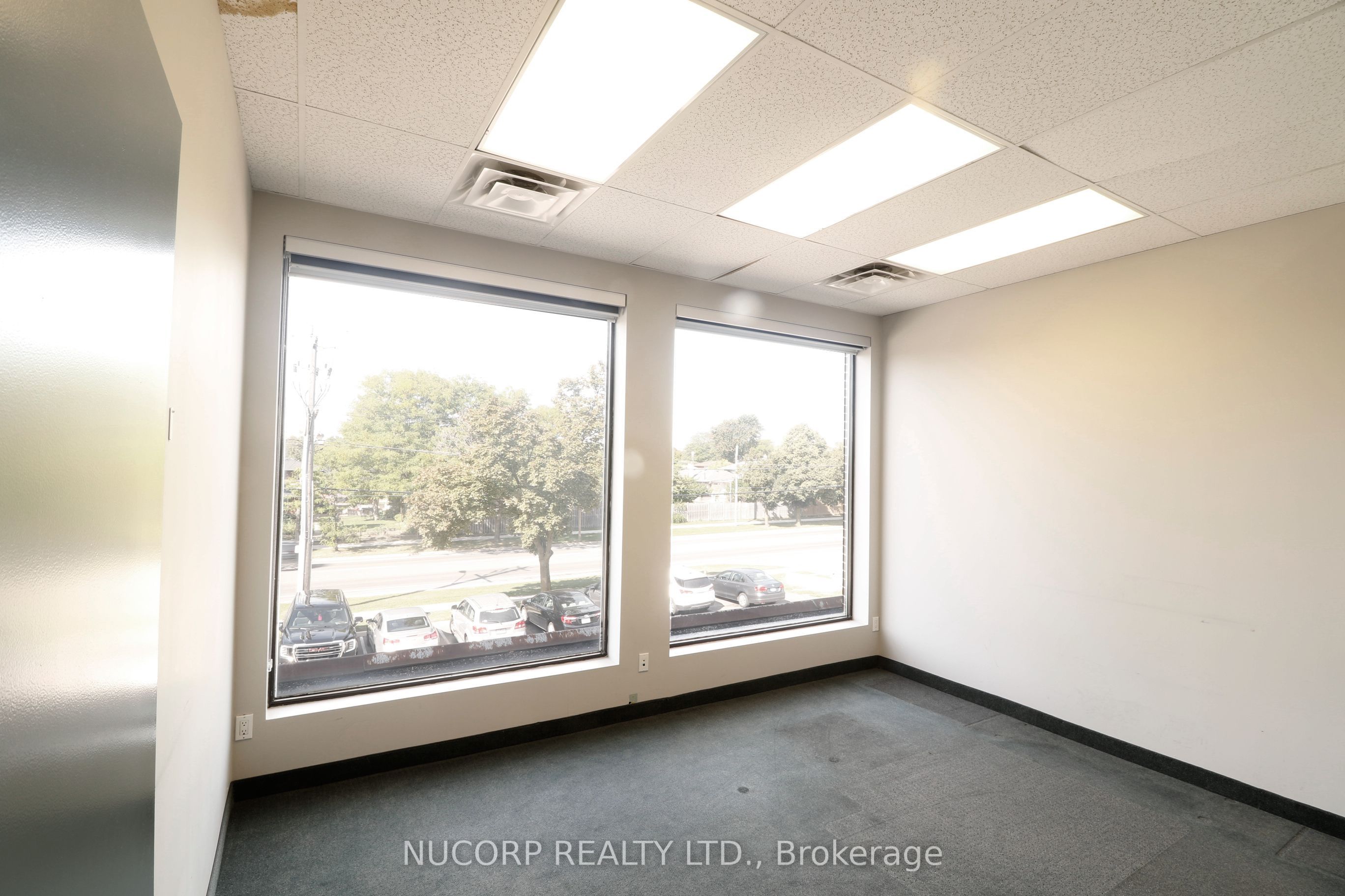 1451 Royal York Road 202 Property Photo 7