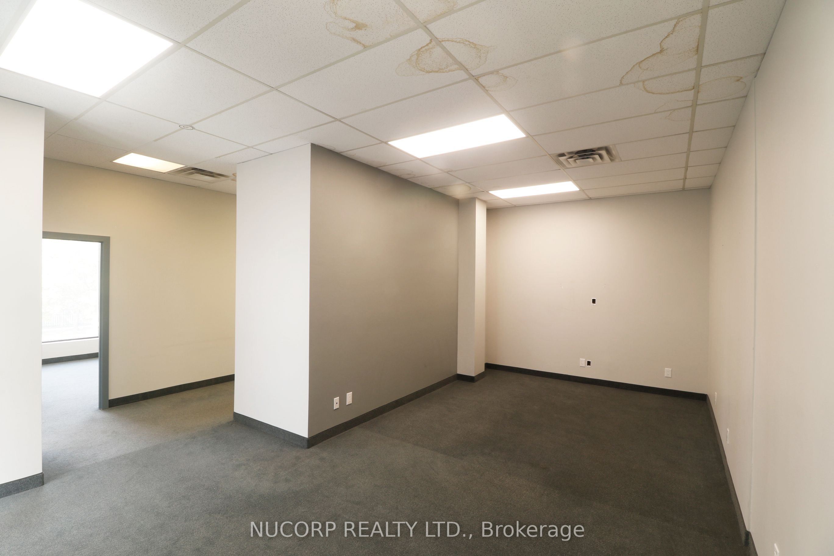 1451 Royal York Road 202 Property Photo 11