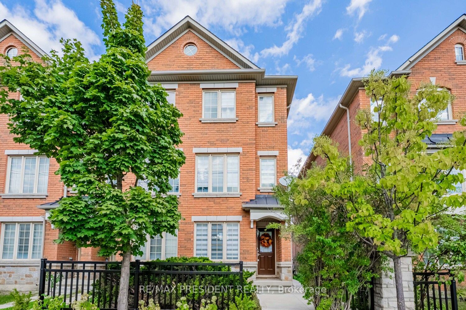 10 Shiraz Drive Property Photo 1