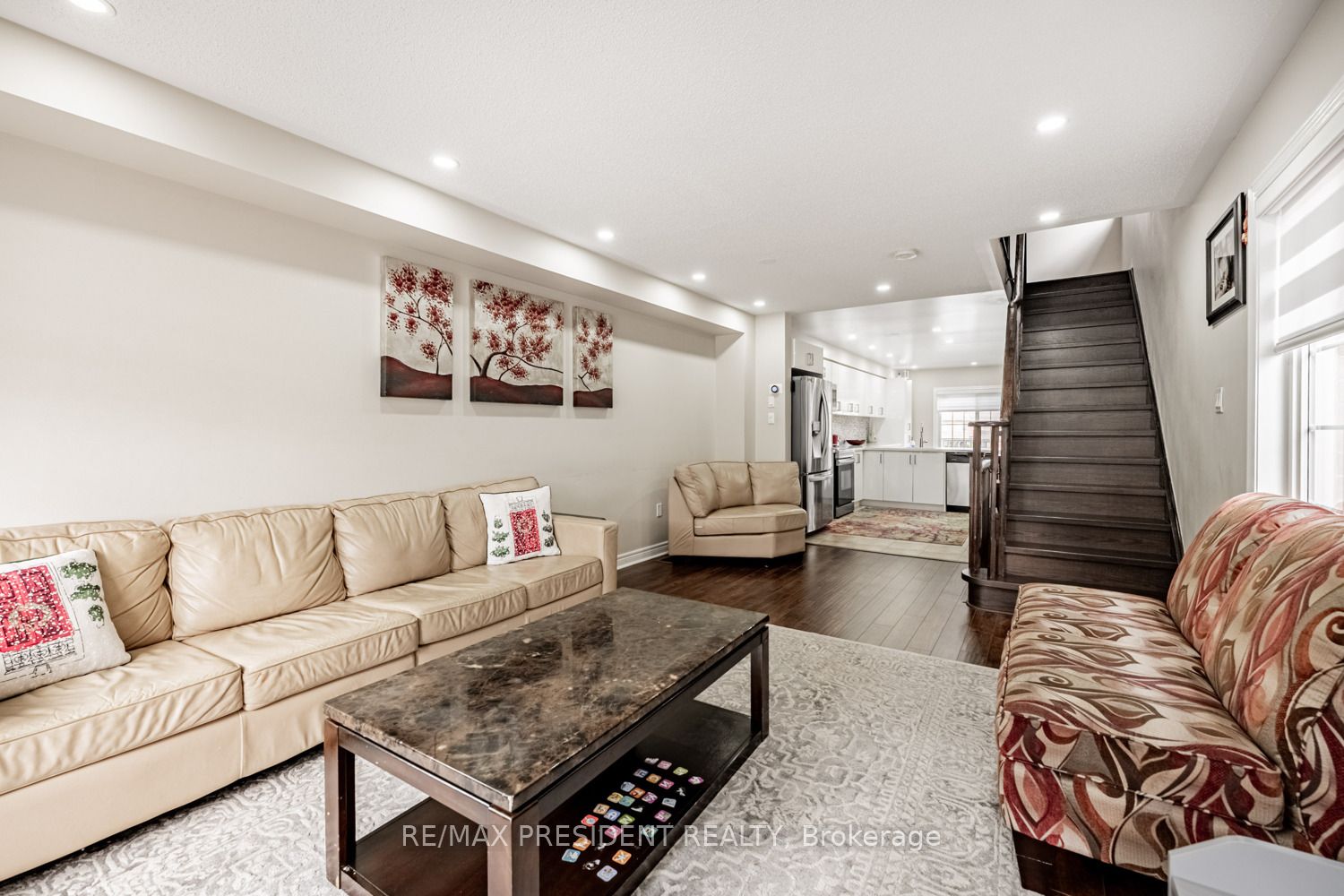 10 Shiraz Drive Property Photo 8