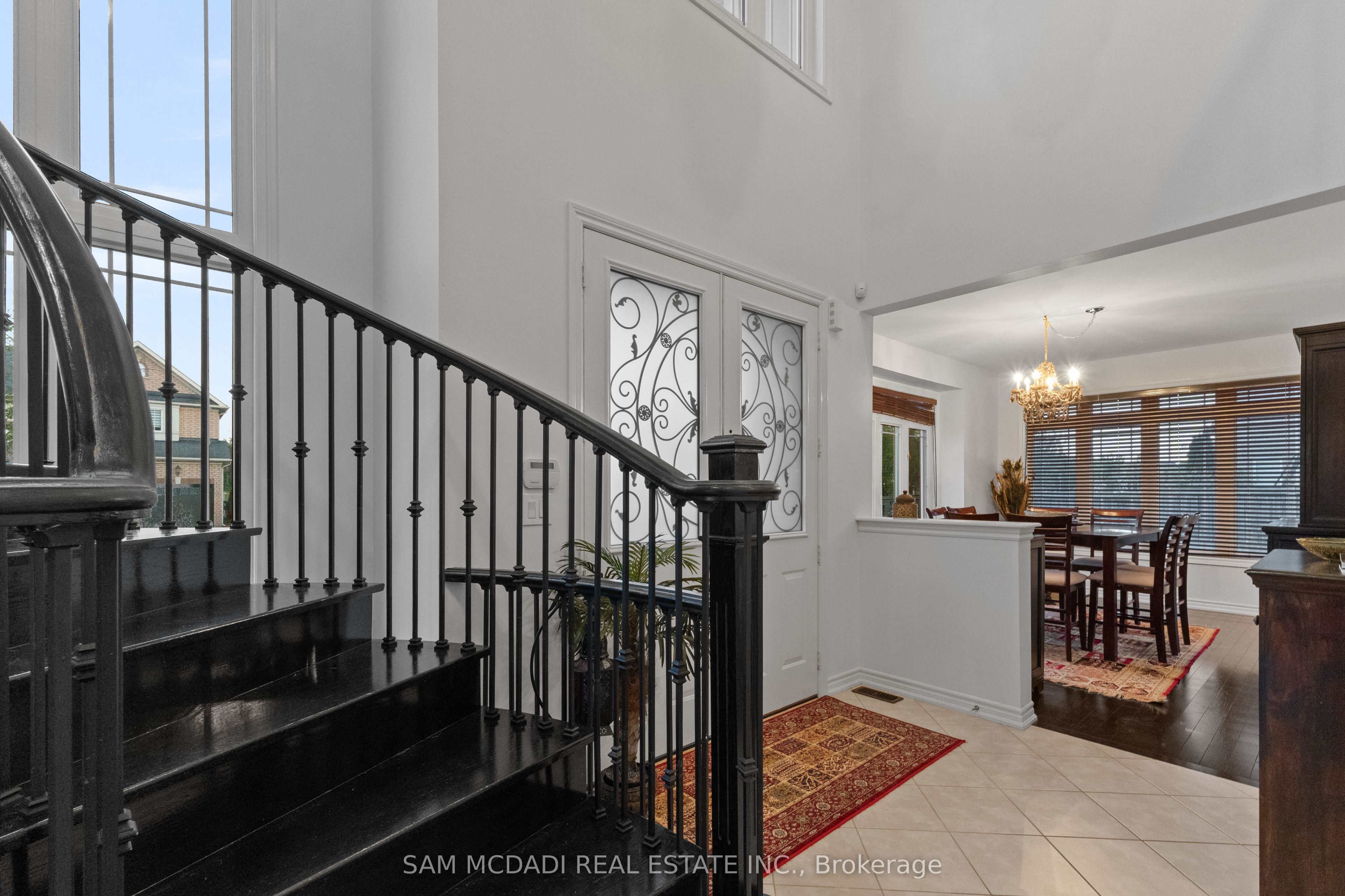 700 Serafini Crescent Property Photo 6