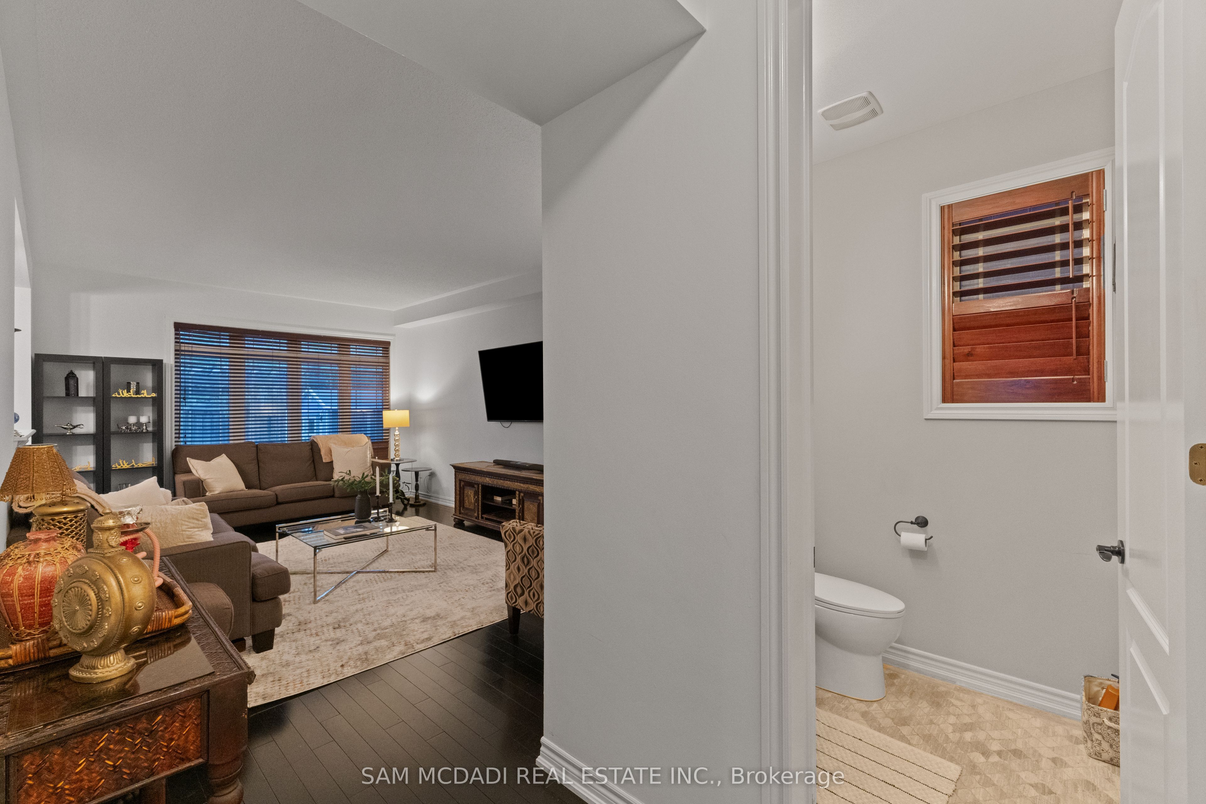 700 Serafini Crescent Property Photo 15