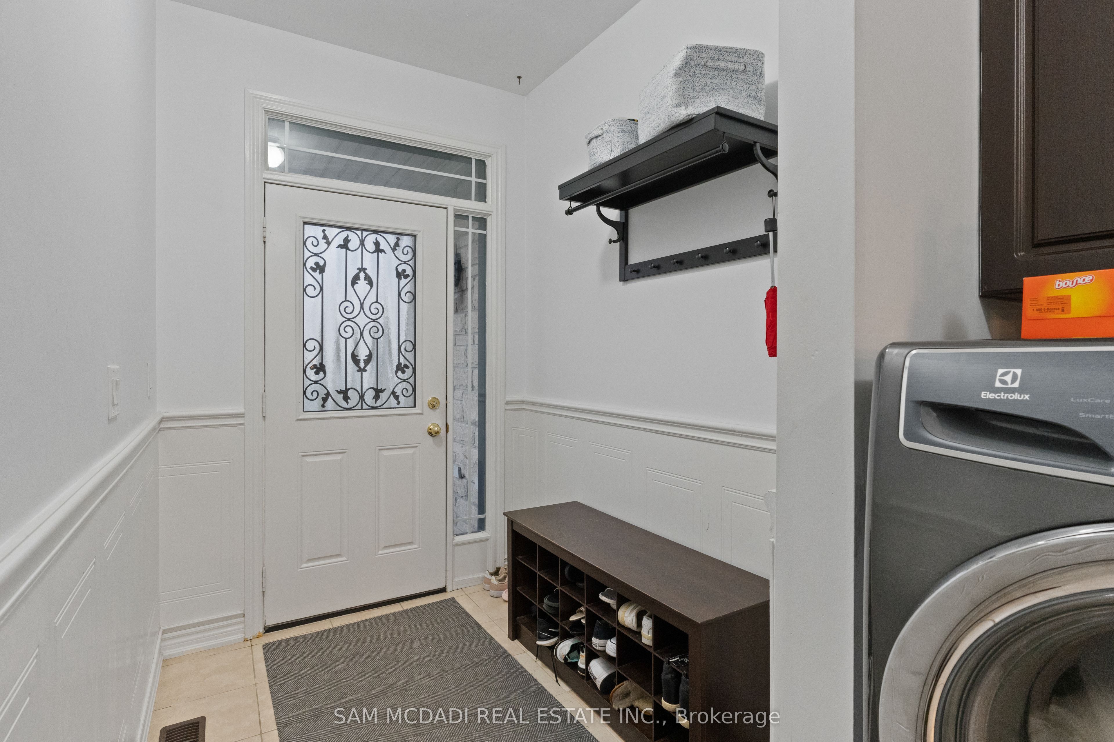 700 Serafini Crescent Property Photo 18