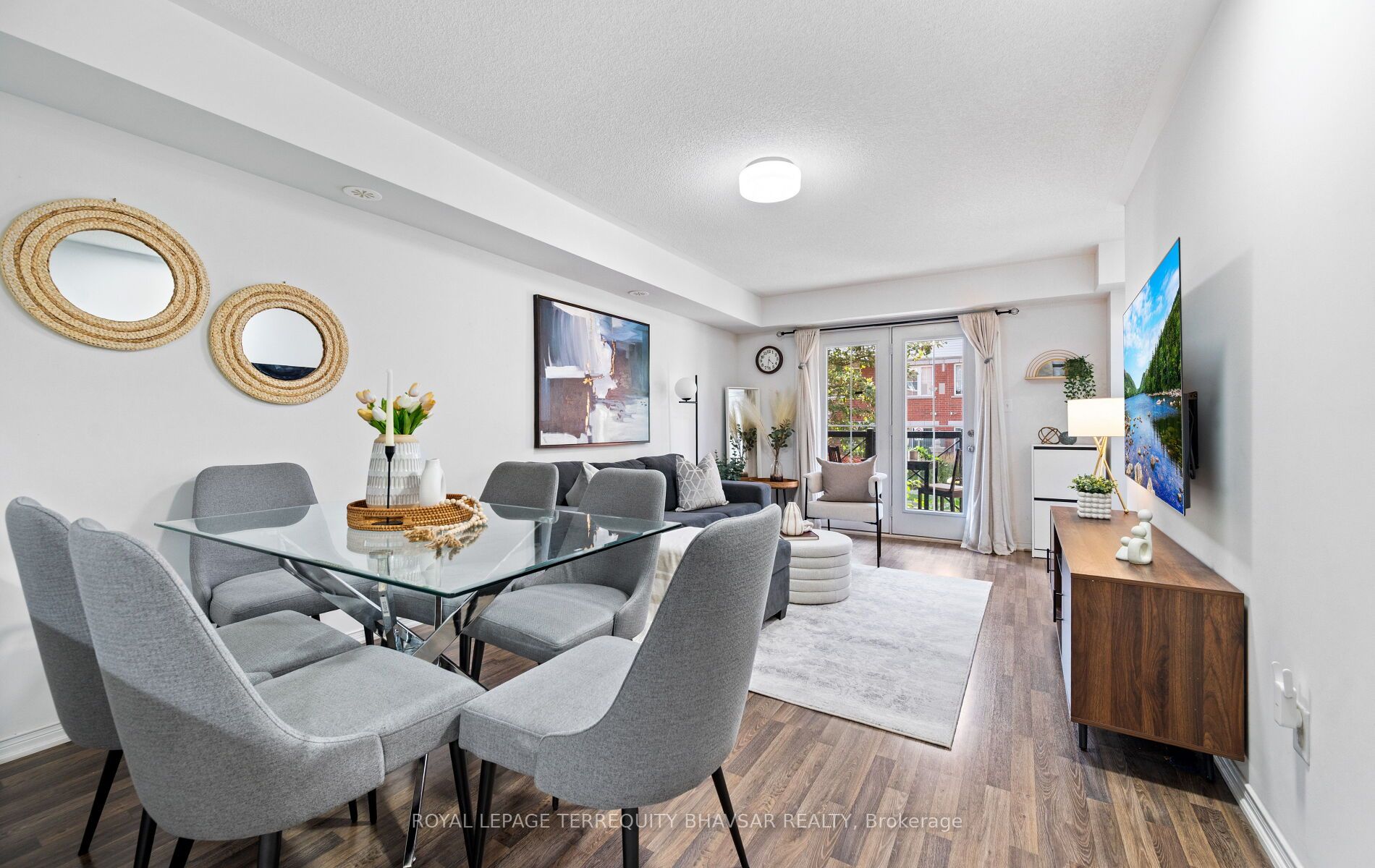 2460 Post Road 4 Property Photo 11