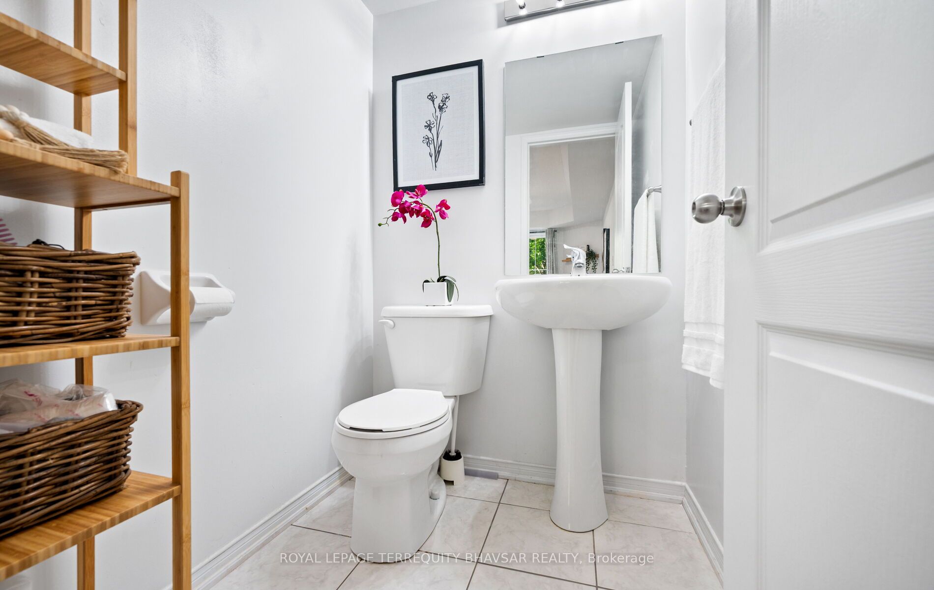 2460 Post Road 4 Property Photo 21