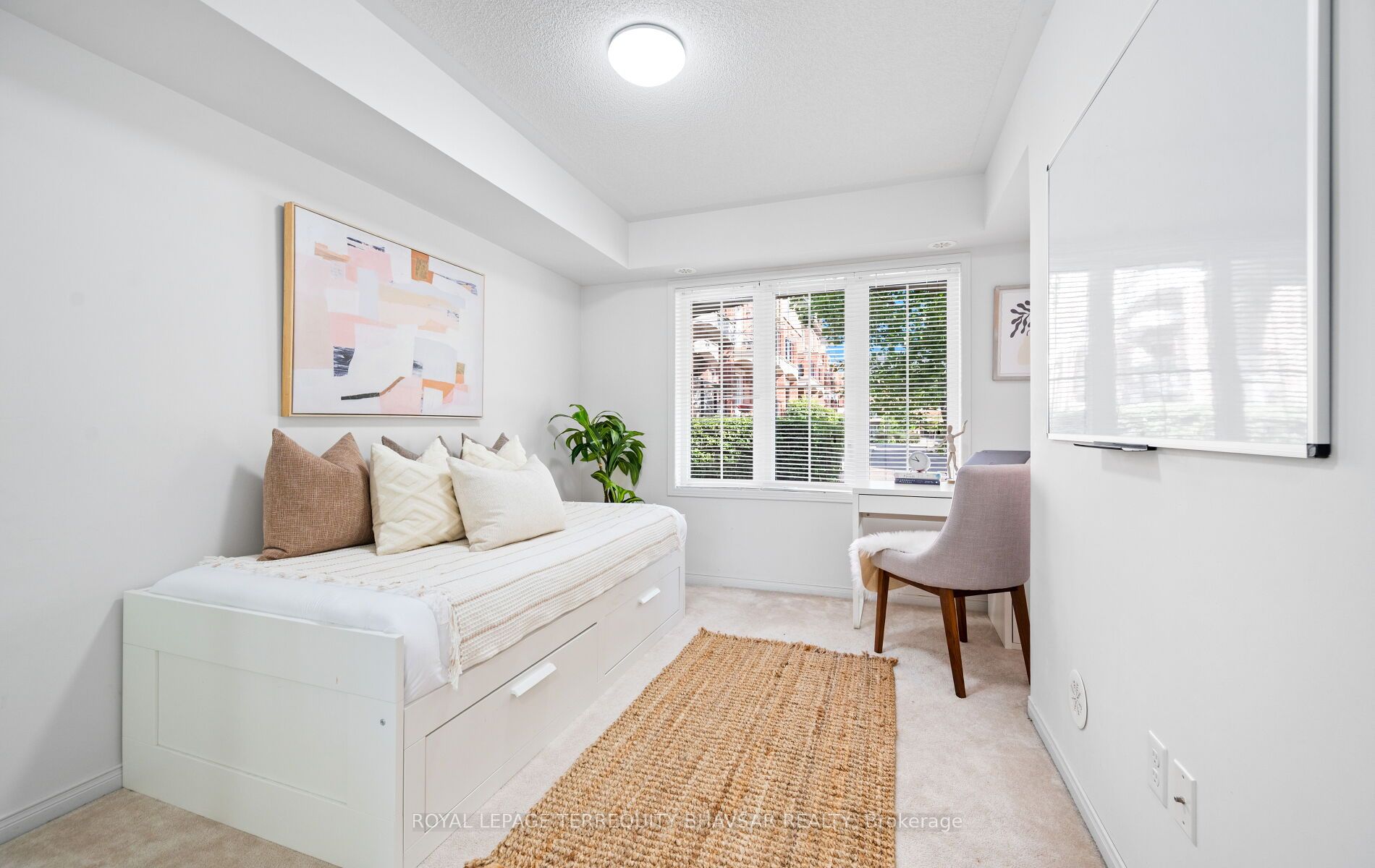 2460 Post Road 4 Property Photo 22