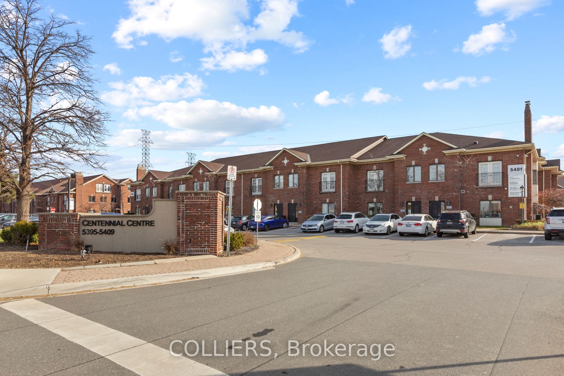 5405 Eglinton Avenue W 211 Property Photo 1