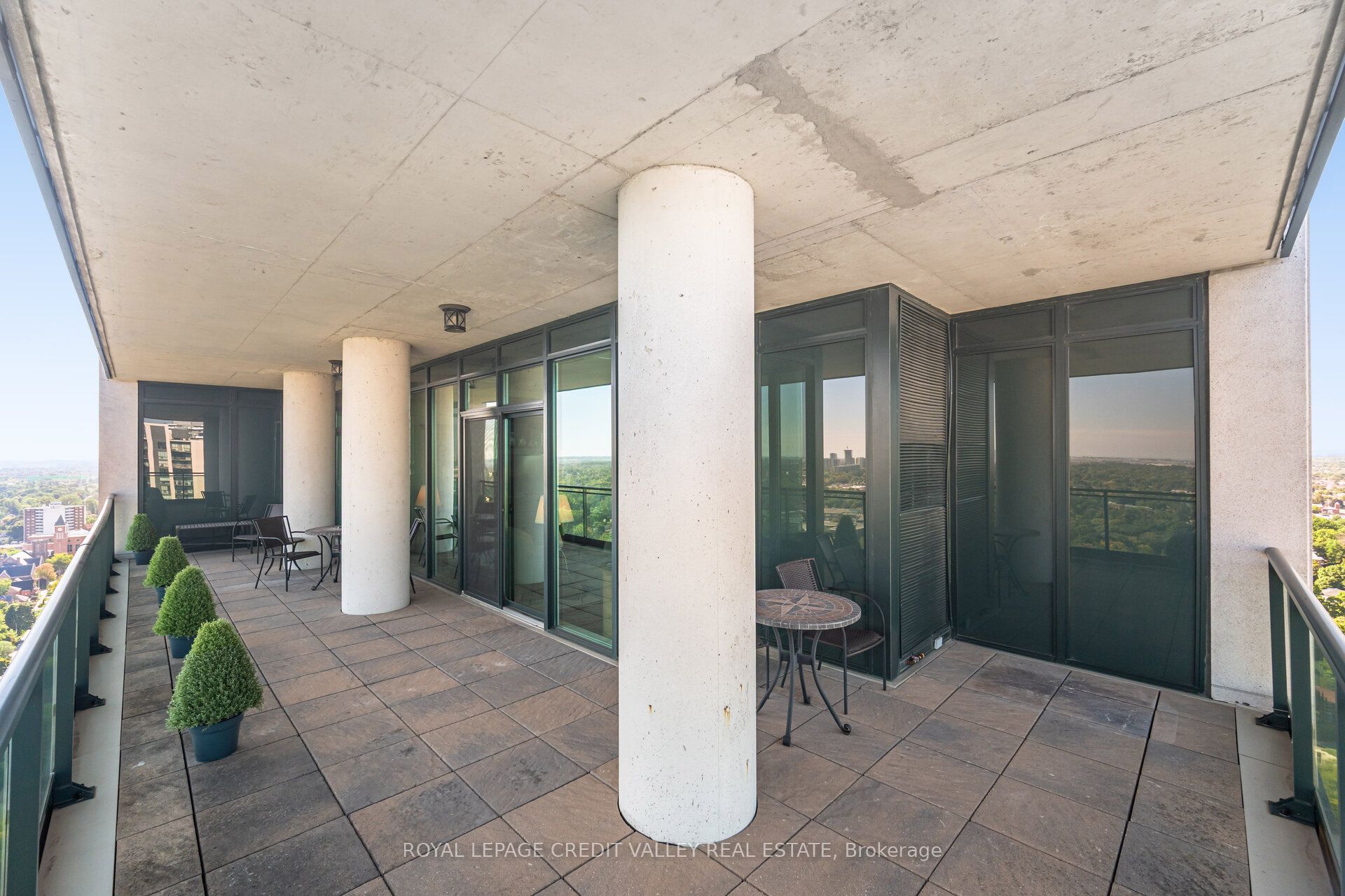 100 John Street 2601 Property Photo 15