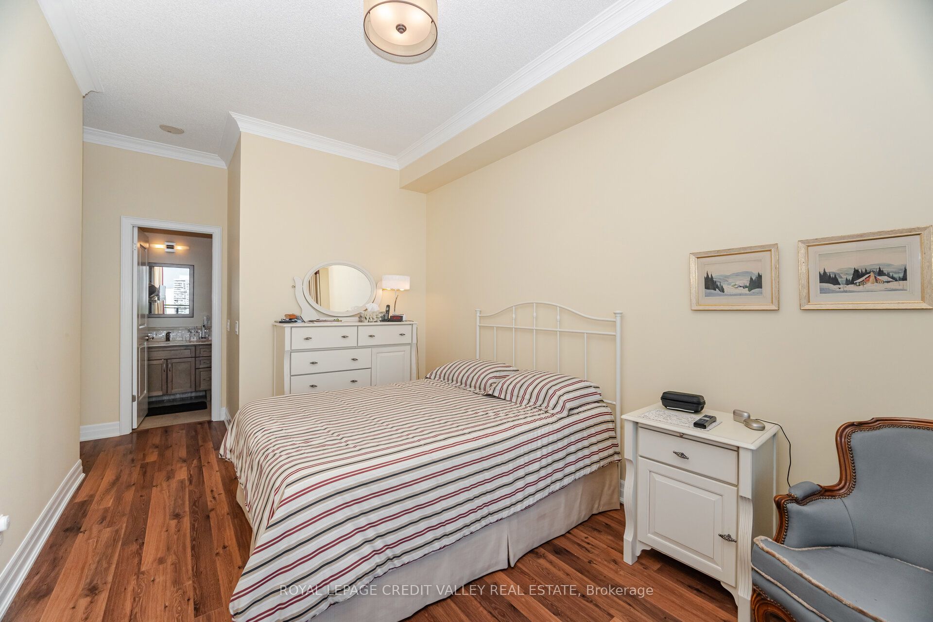 100 John Street 2601 Property Photo 24