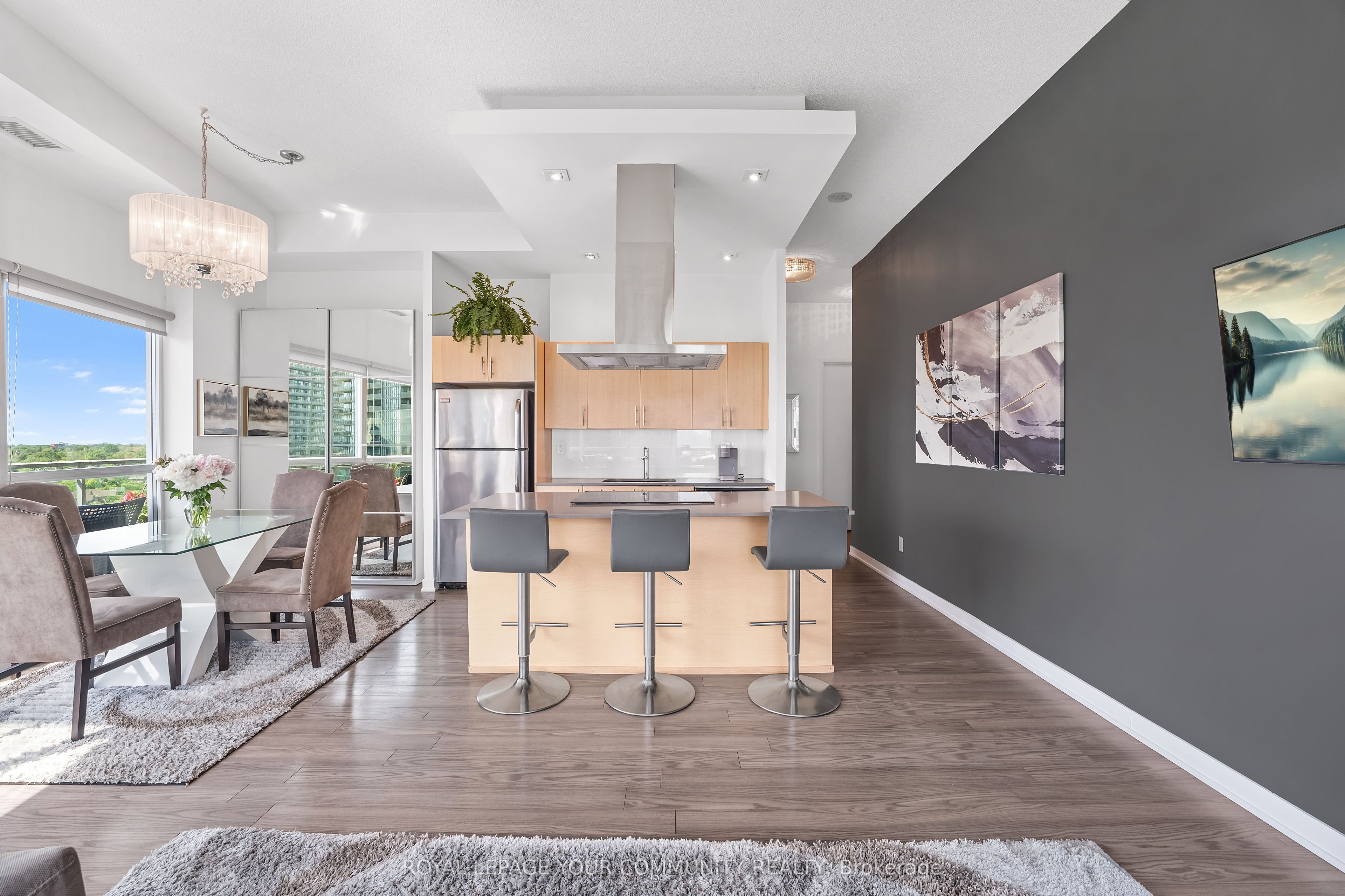 165 Legion Road N 1226 Property Photo 5