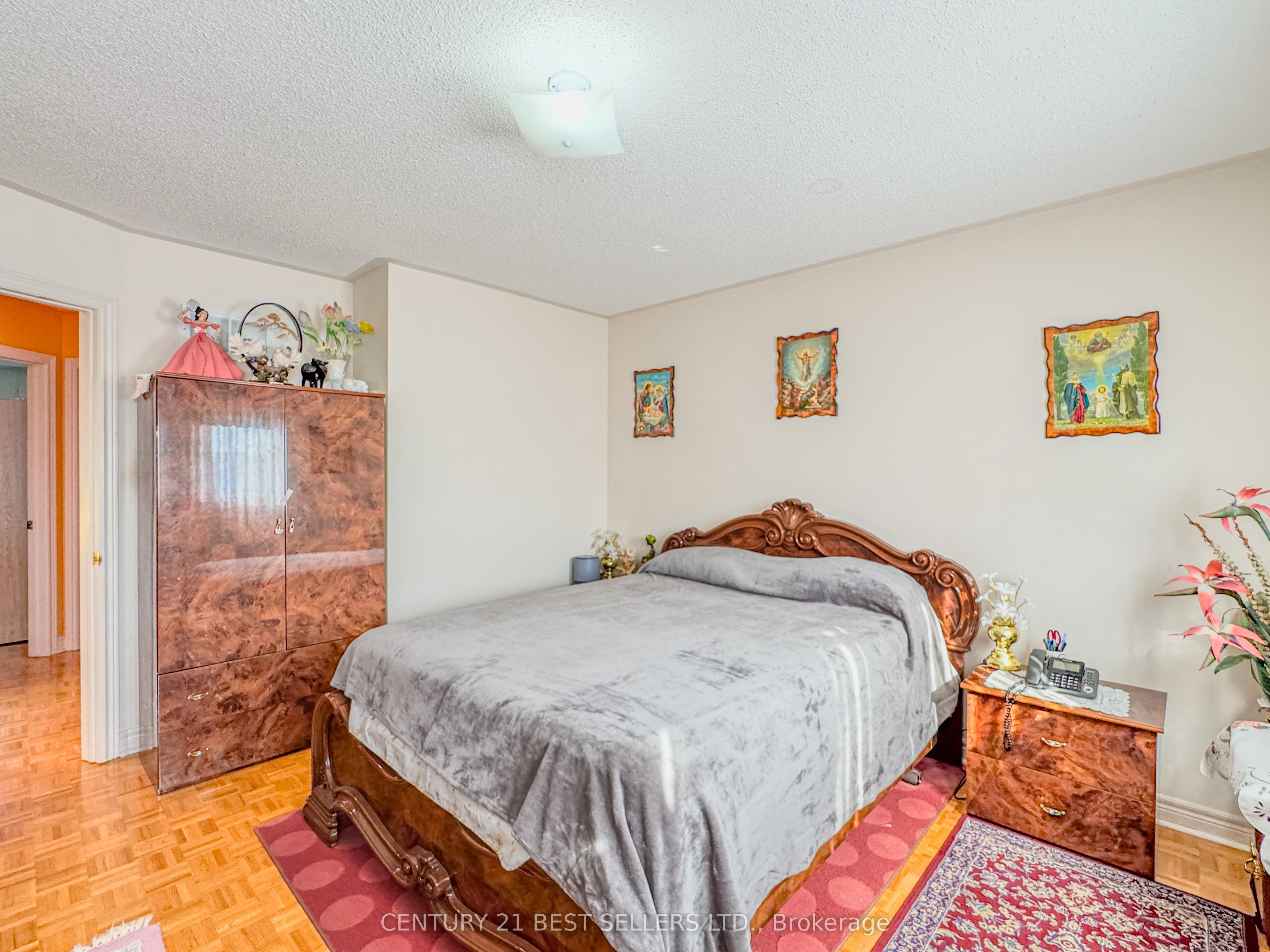 5347 Red Brush Drive Property Photo 24