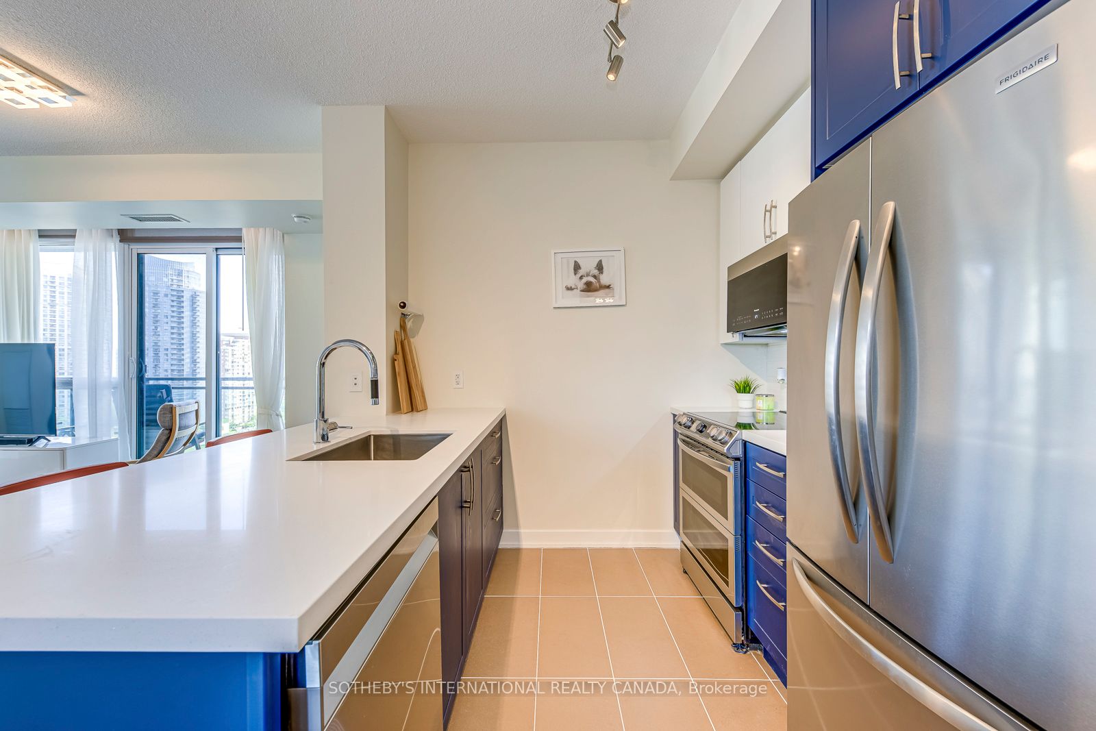 4070 Confederation Parkway 1202 Property Photo 8