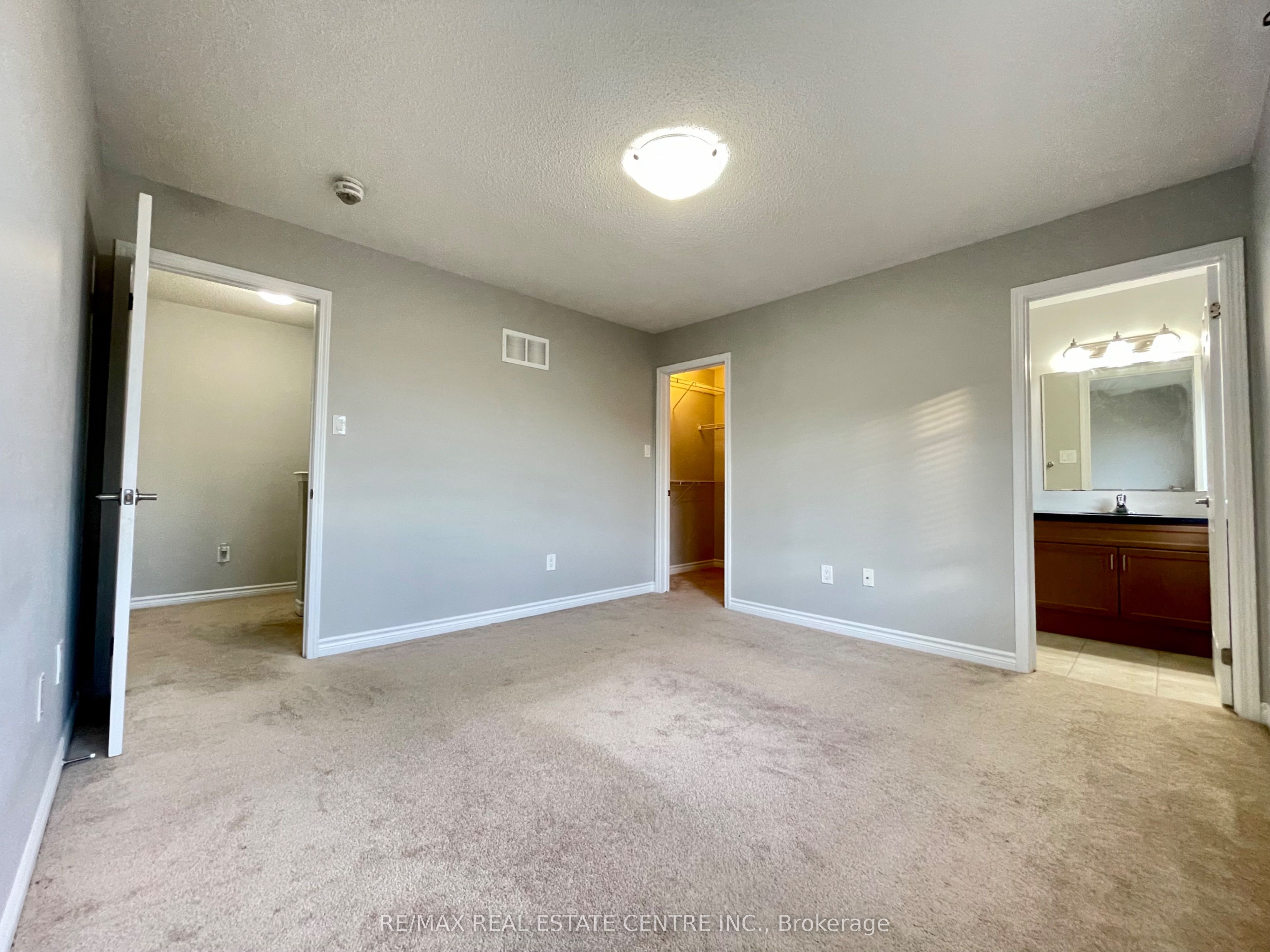 14 Quillberry Close Property Photo 16