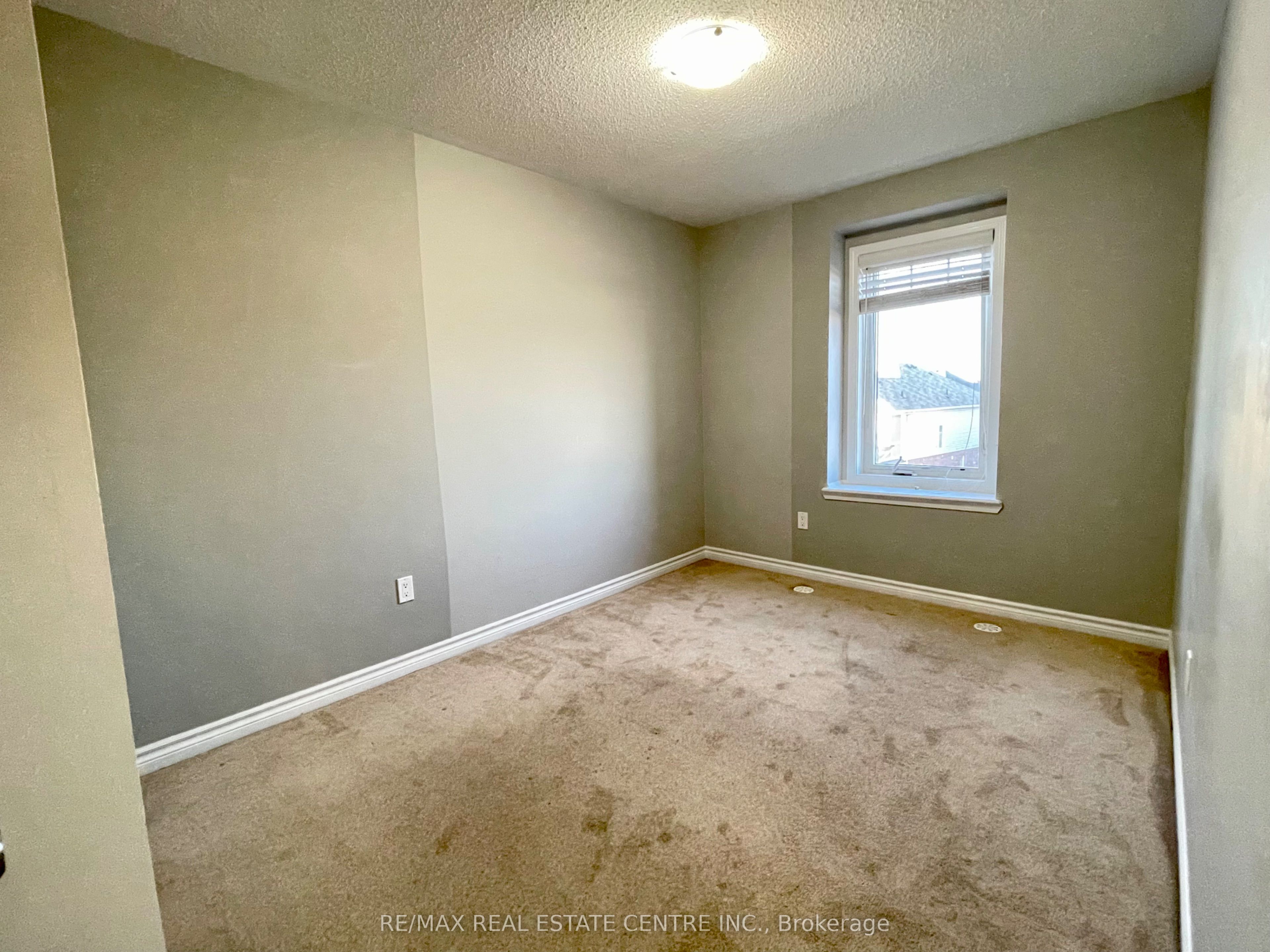 14 Quillberry Close Property Photo 17